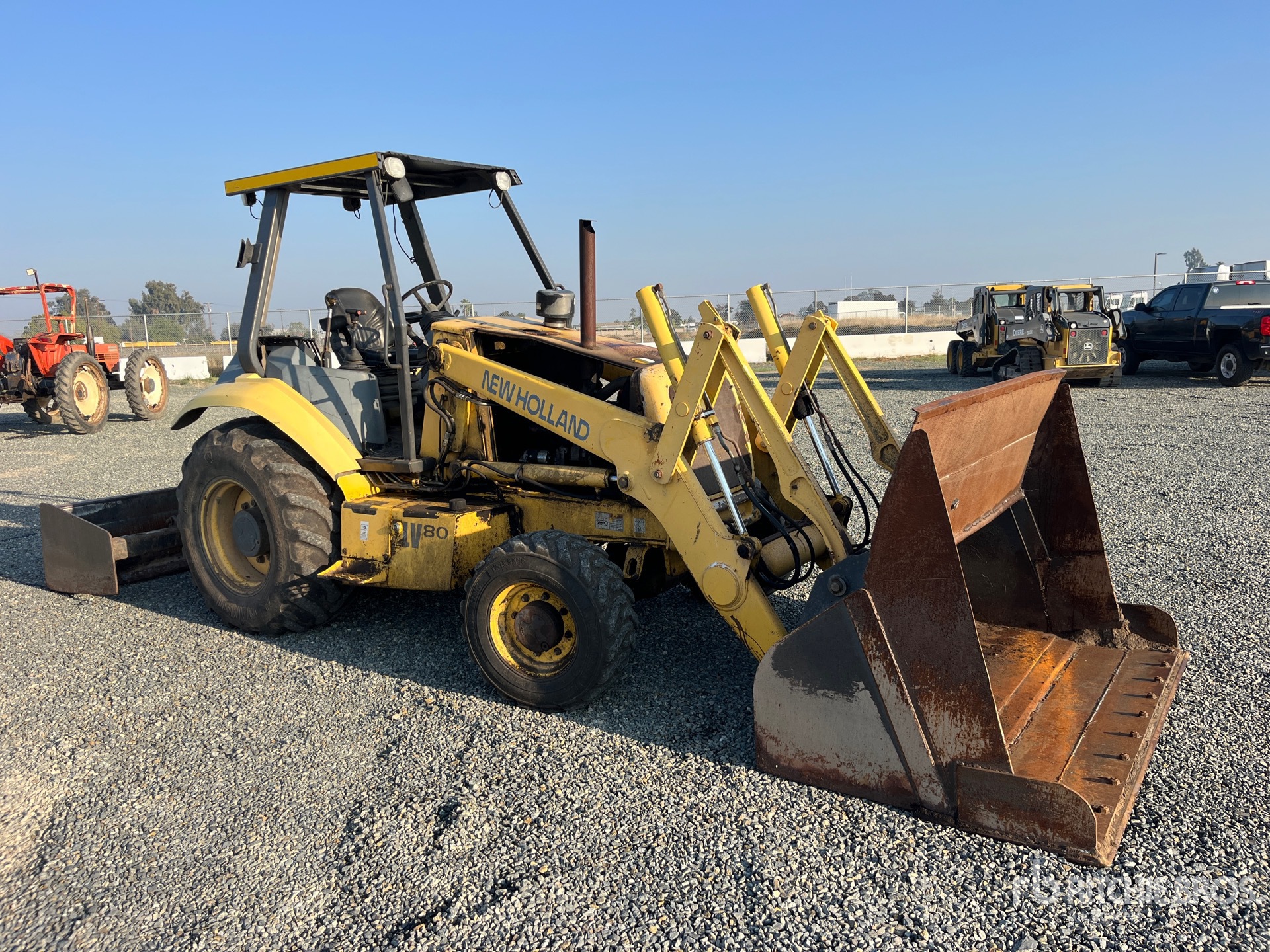 General Appearance with Picture, Right Front Corner