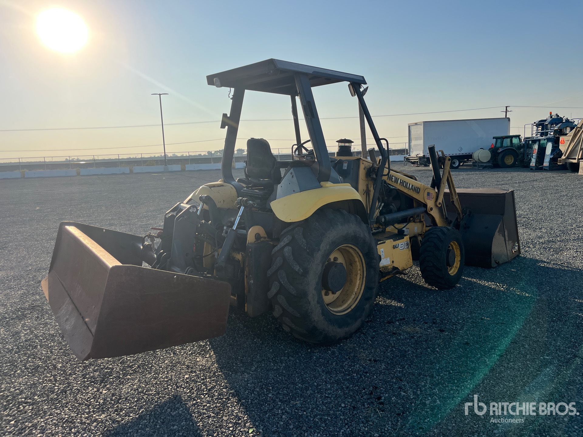 General Appearance with Picture, Right Rear Corner