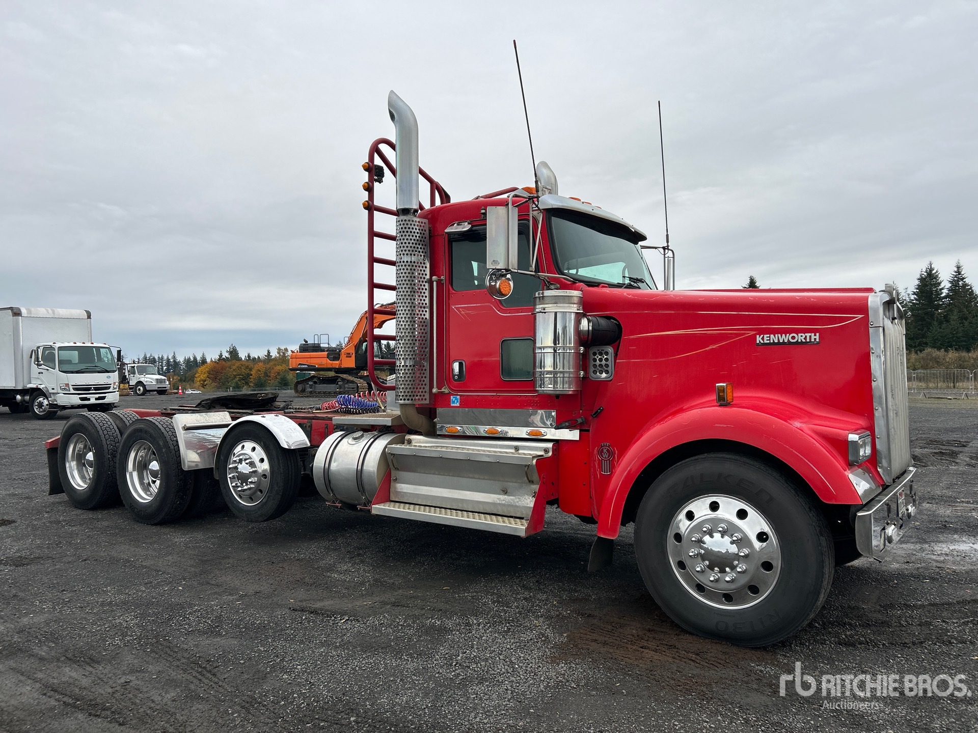 General Appearance with Picture, Right Front Corner