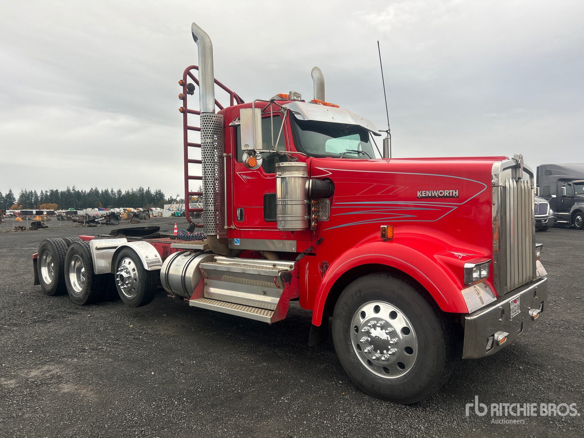 General Appearance with Picture, Right Front Corner