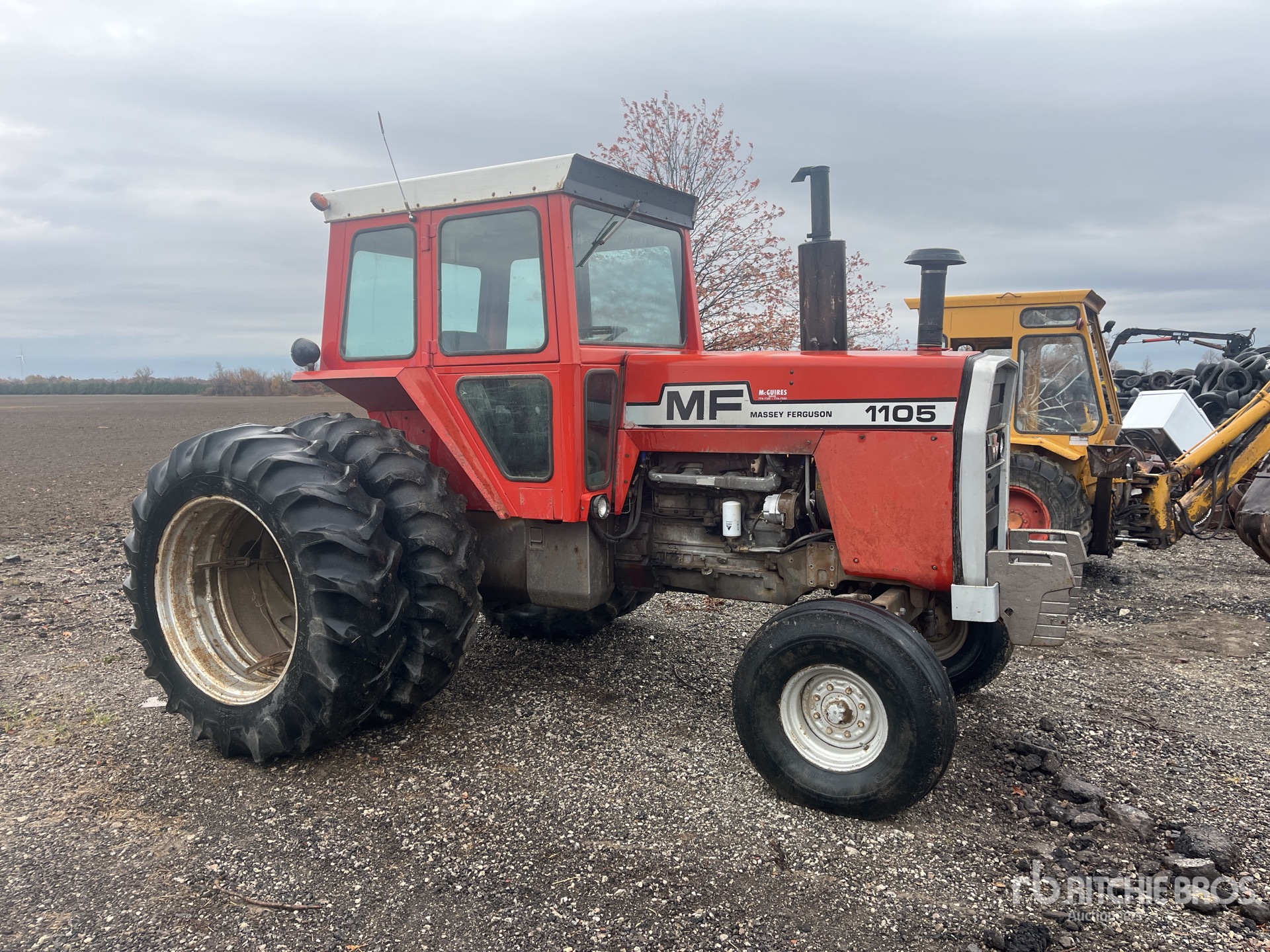 General Appearance with Foto, angolo anteriore destro