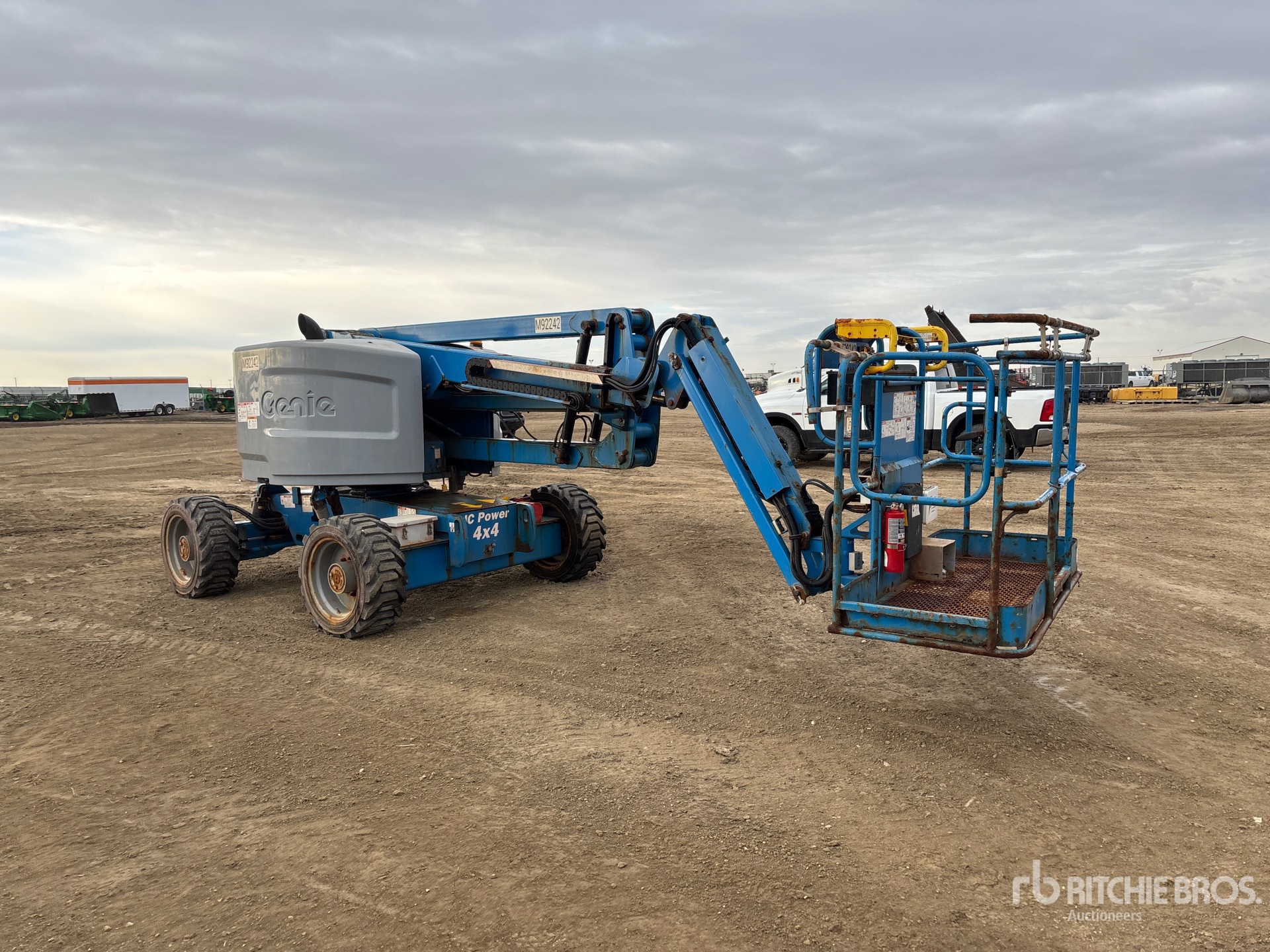 General Appearance with Foto, angolo anteriore destro