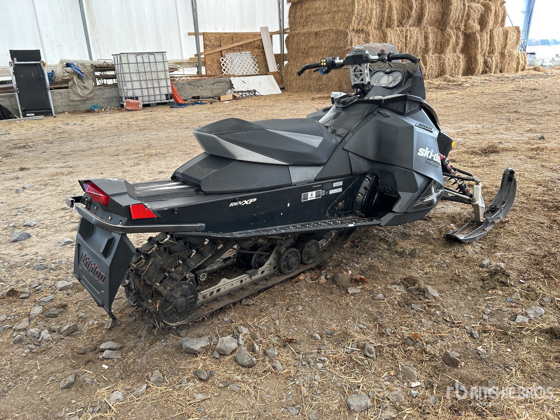 General Appearance with Bild, Ecke hinten rechts