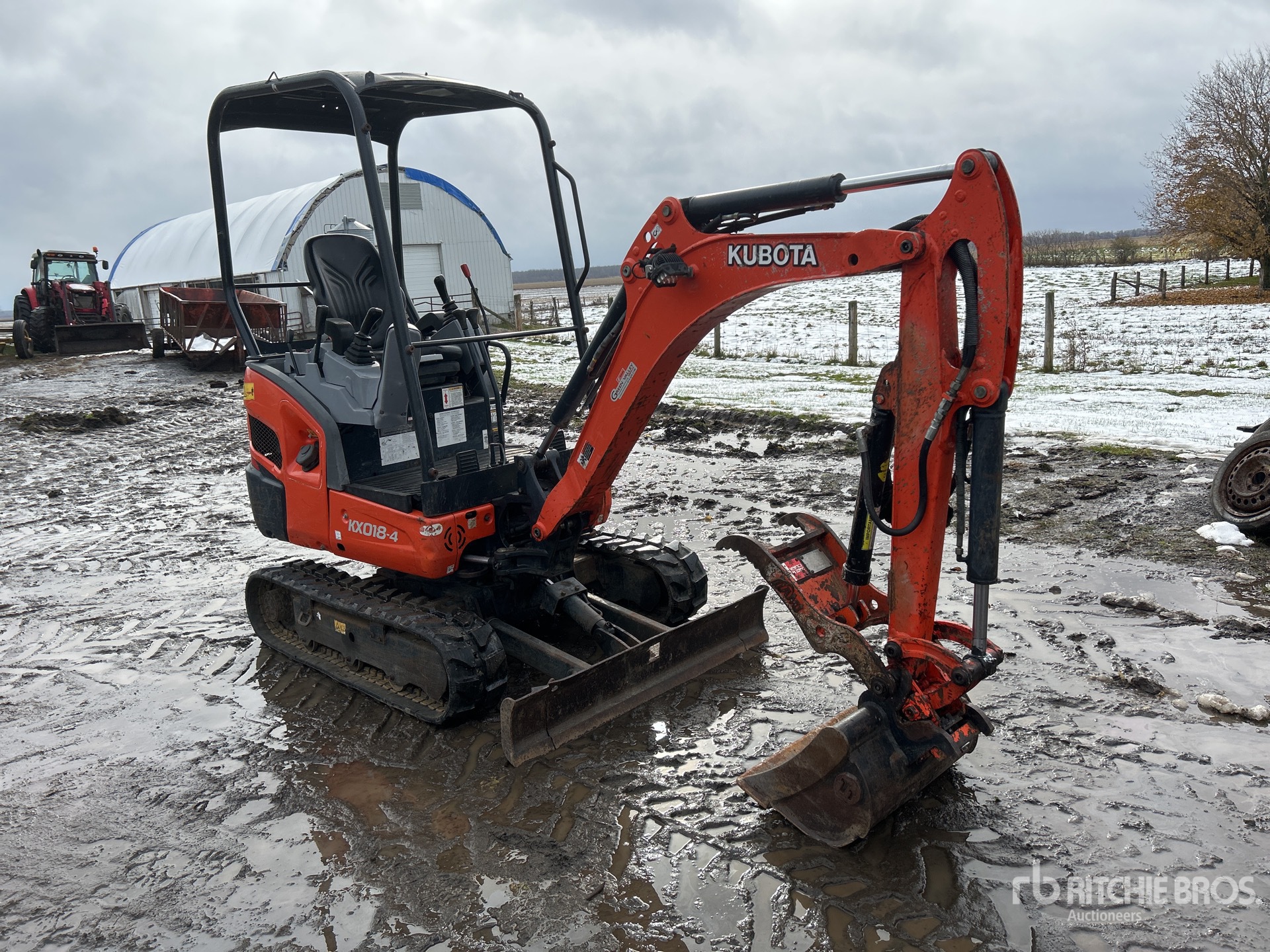 General Appearance with Picture, Right Front Corner