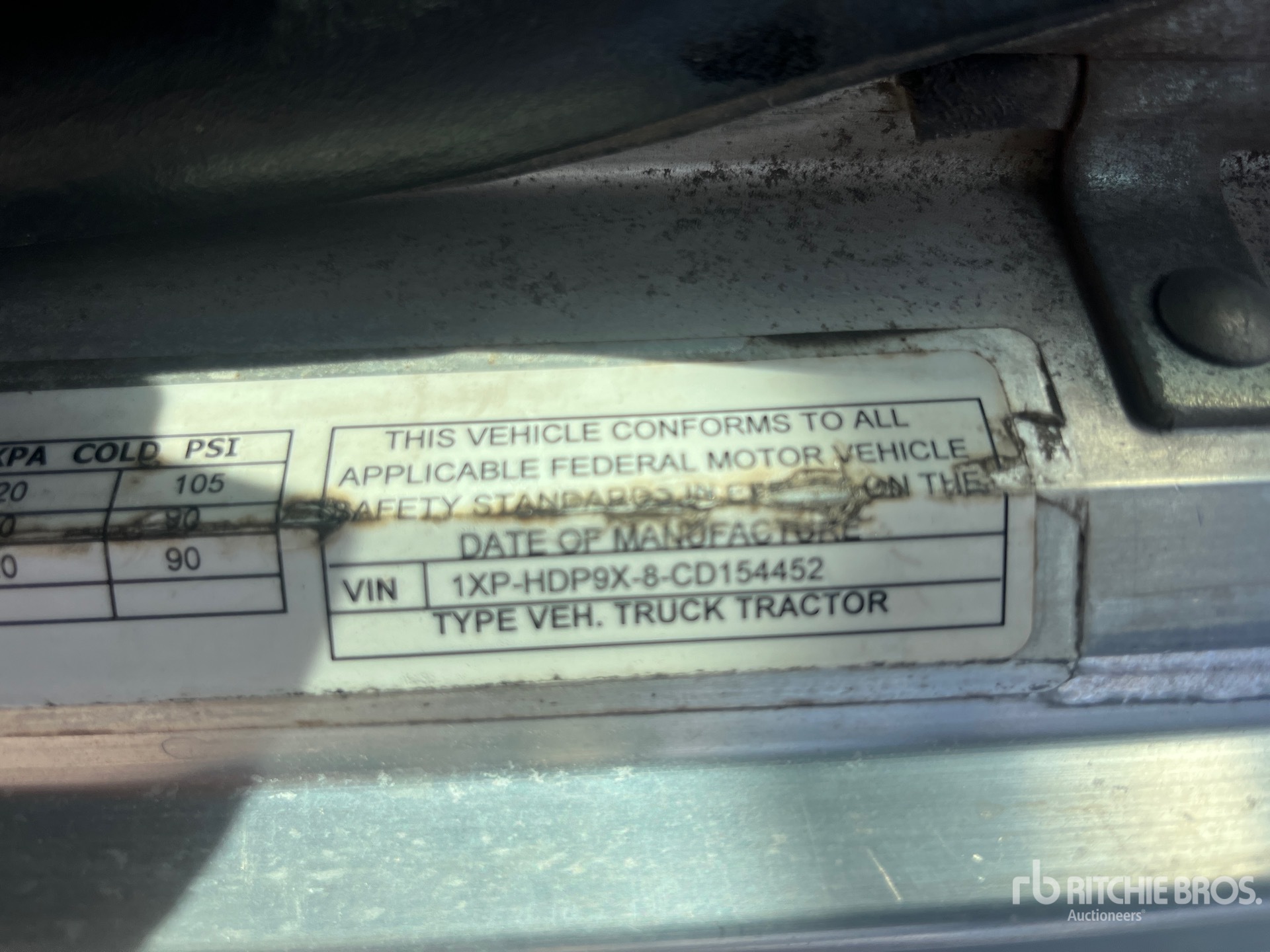 General Appearance with Numer seryjny/numer identyfikacyjny pojazdu