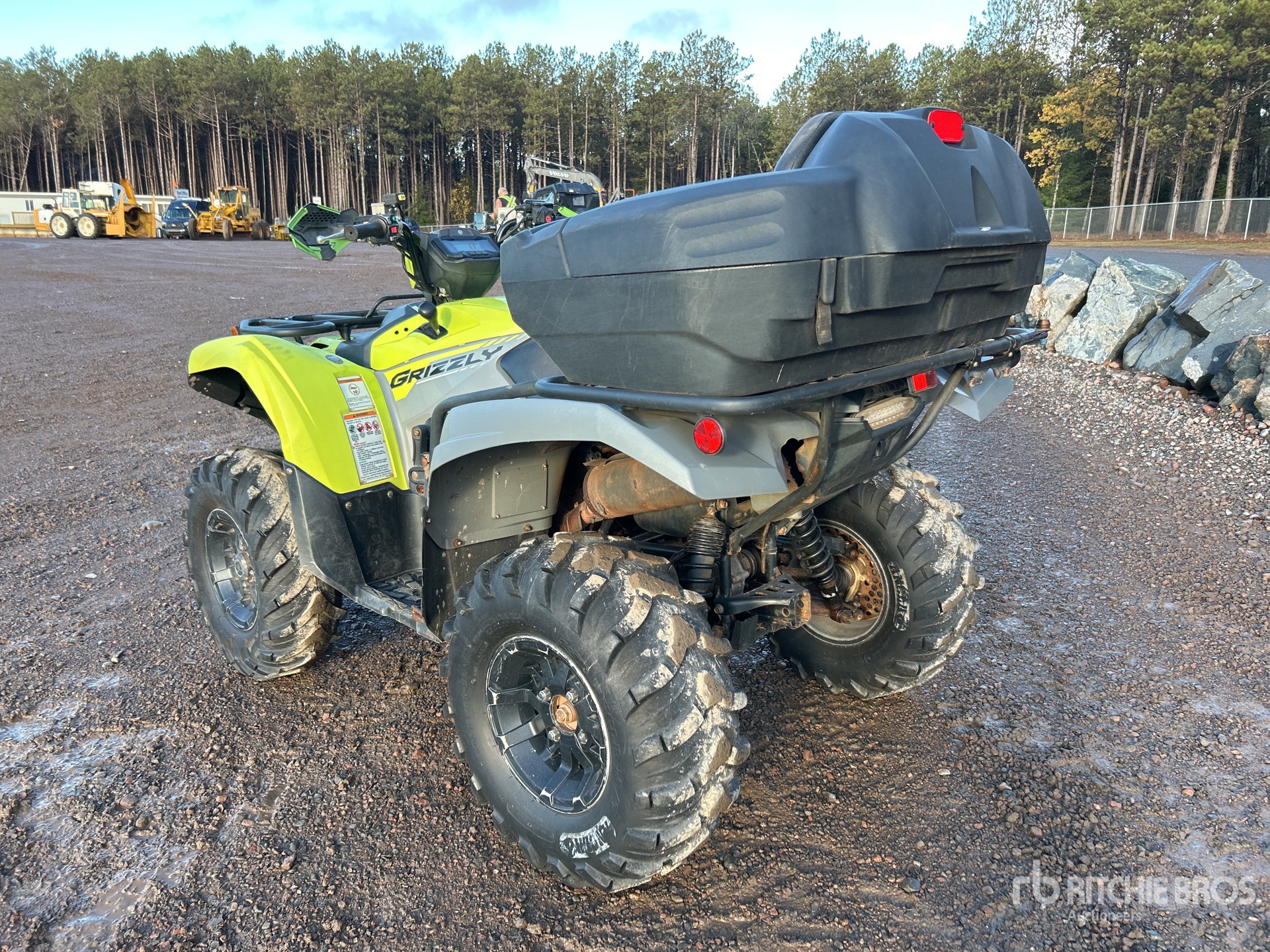 General Appearance with Picture, Left Rear Corner