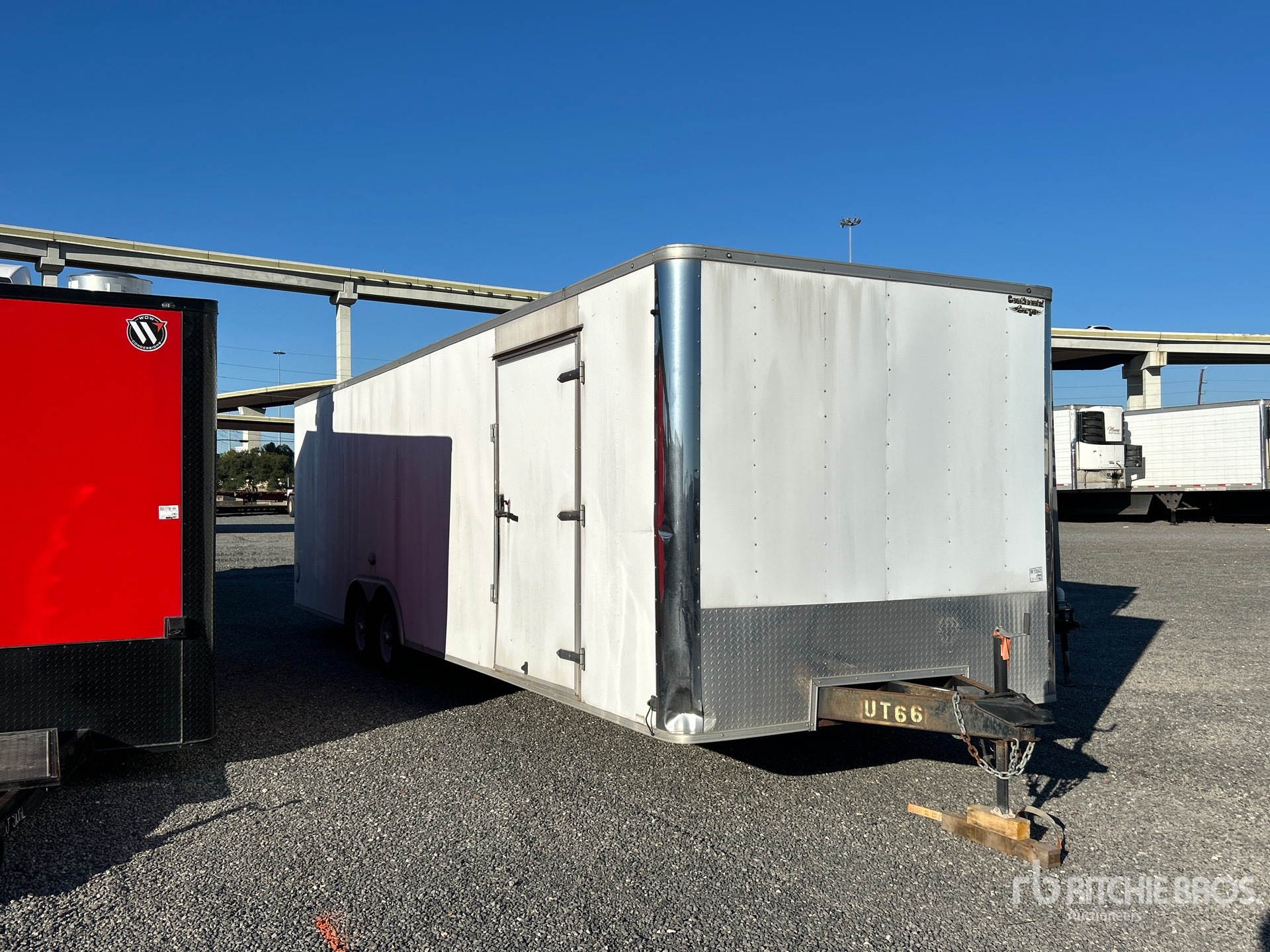 Aspect général with Image, coin avant droit