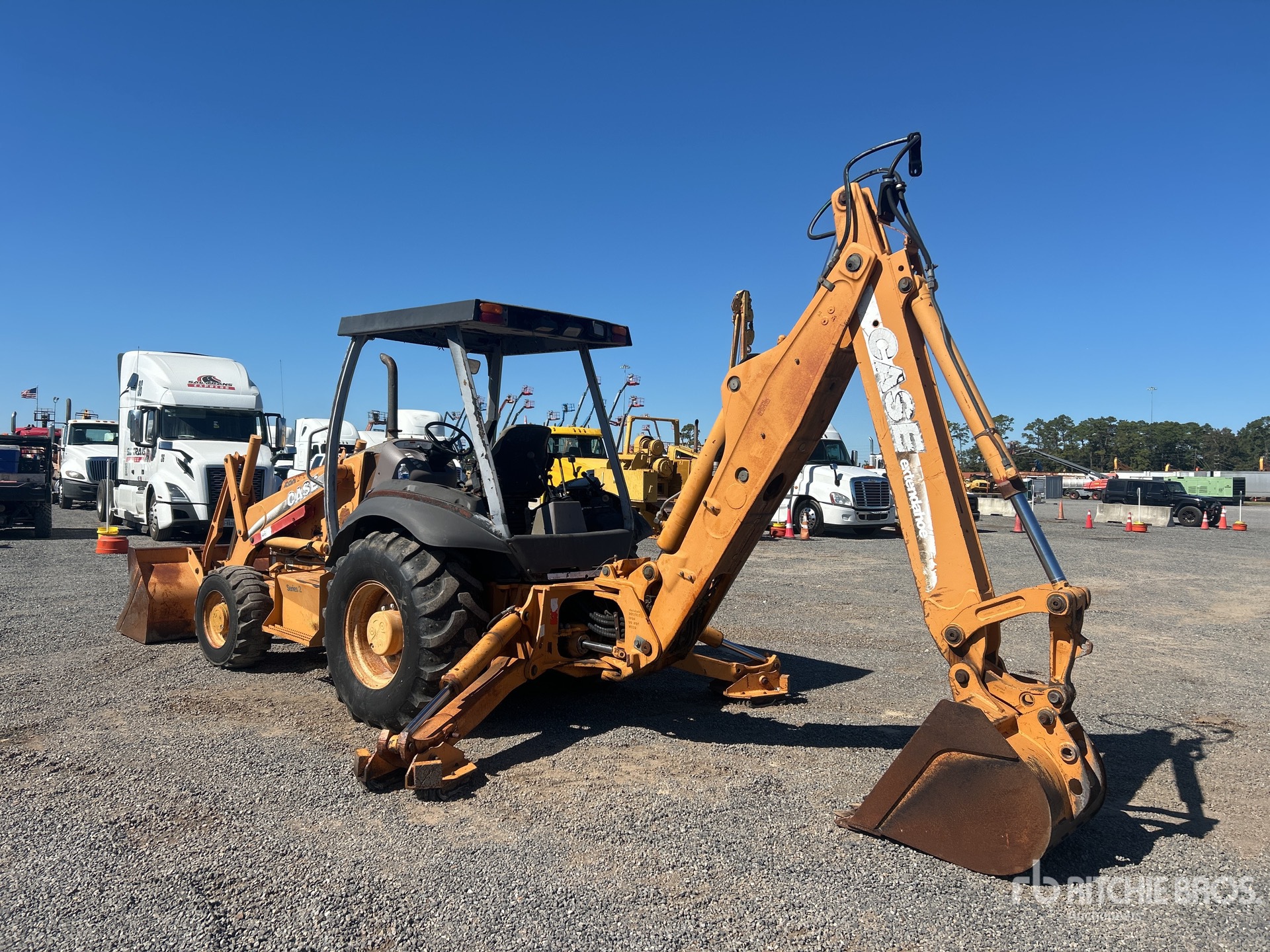 General Appearance with Foto, angolo posteriore sinistro