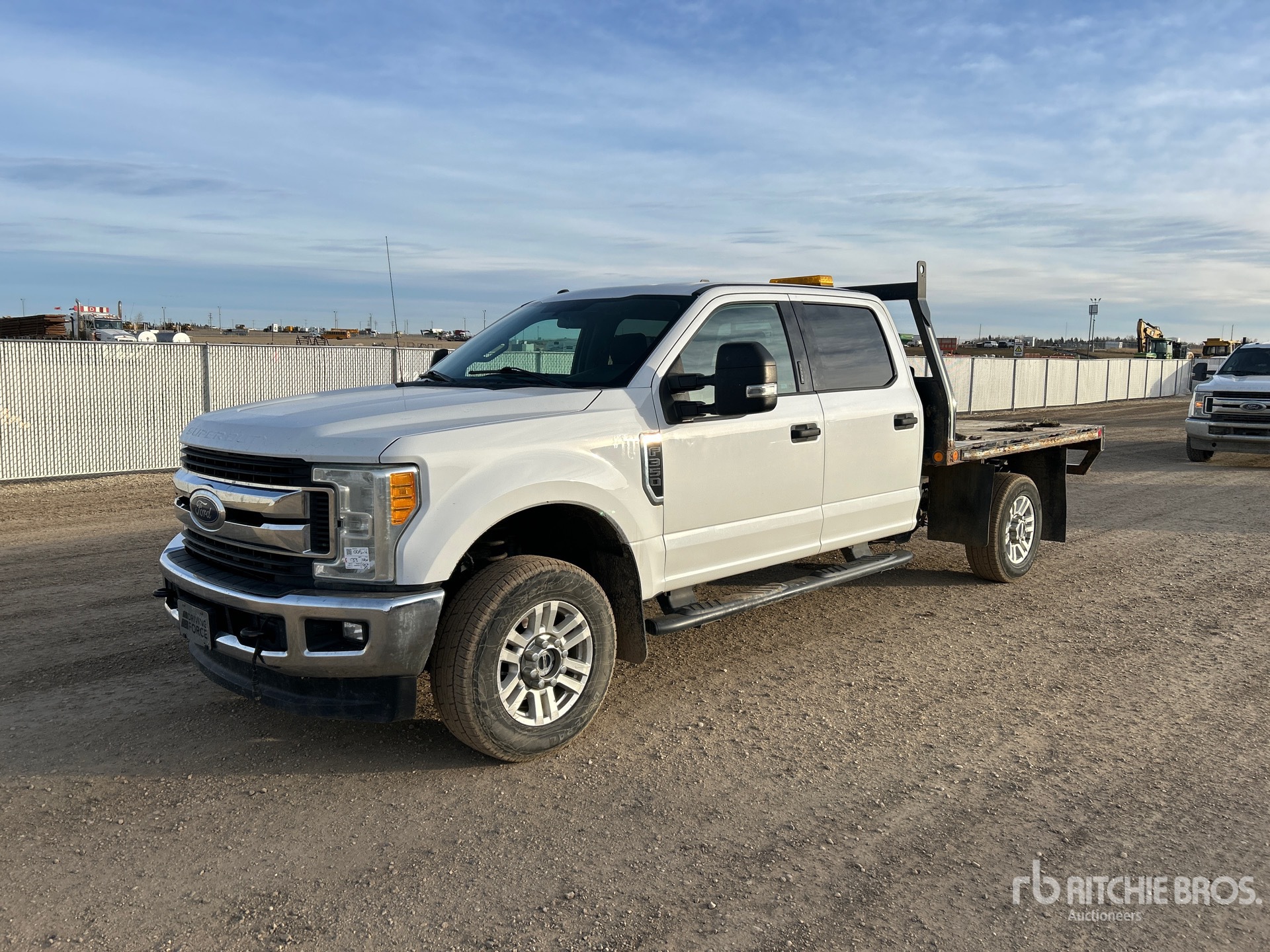 General Appearance with Imagen: esquina delantera izquierda