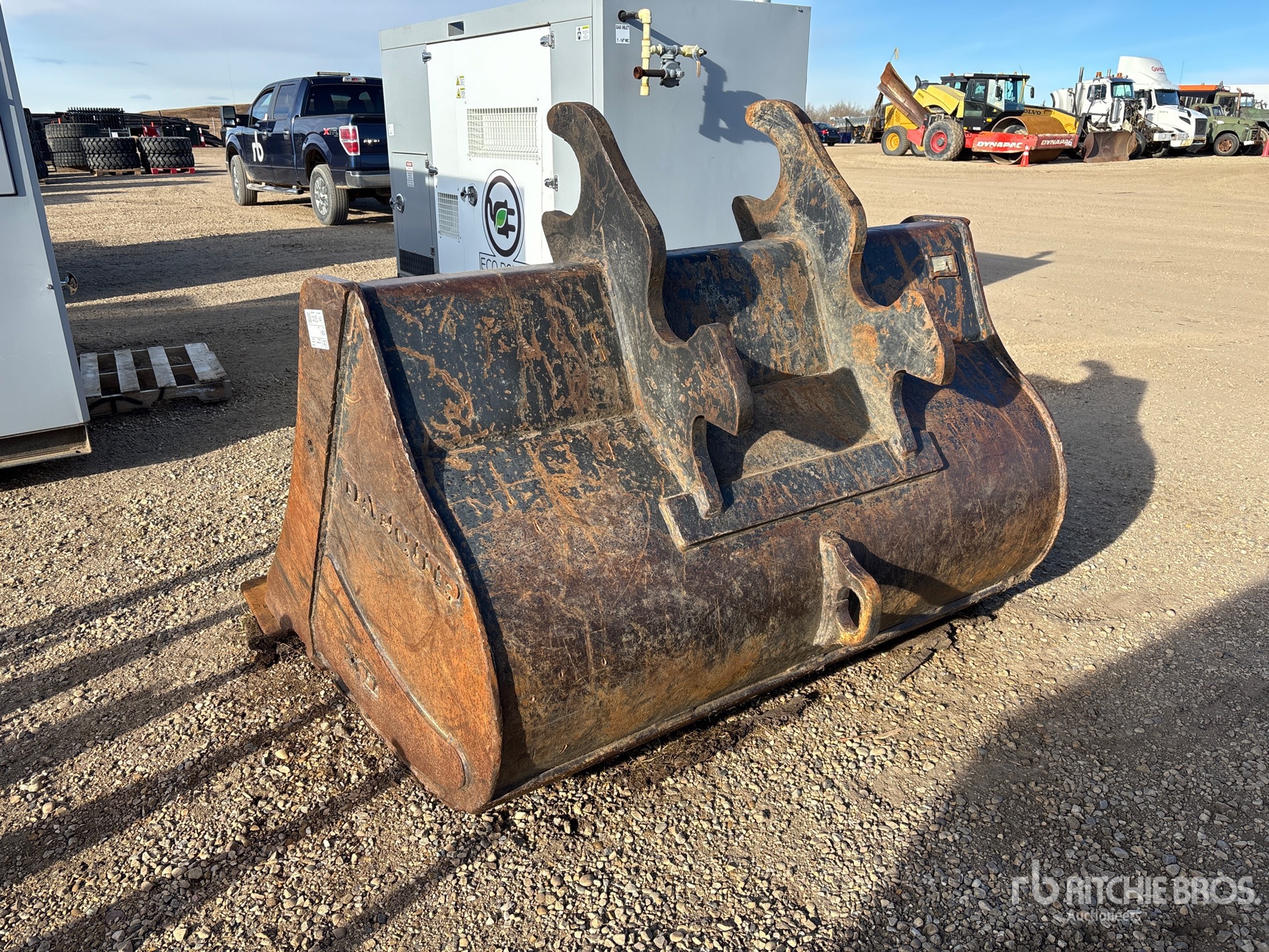 General Appearance with Bild, Ecke hinten links