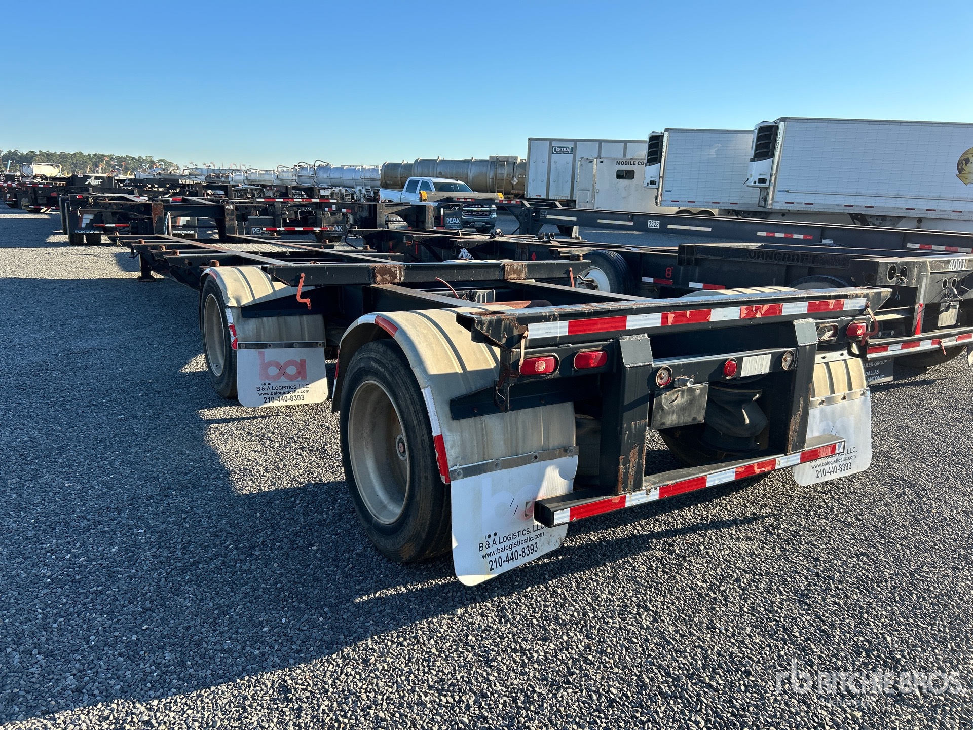 General Appearance with Bild, Ecke hinten links