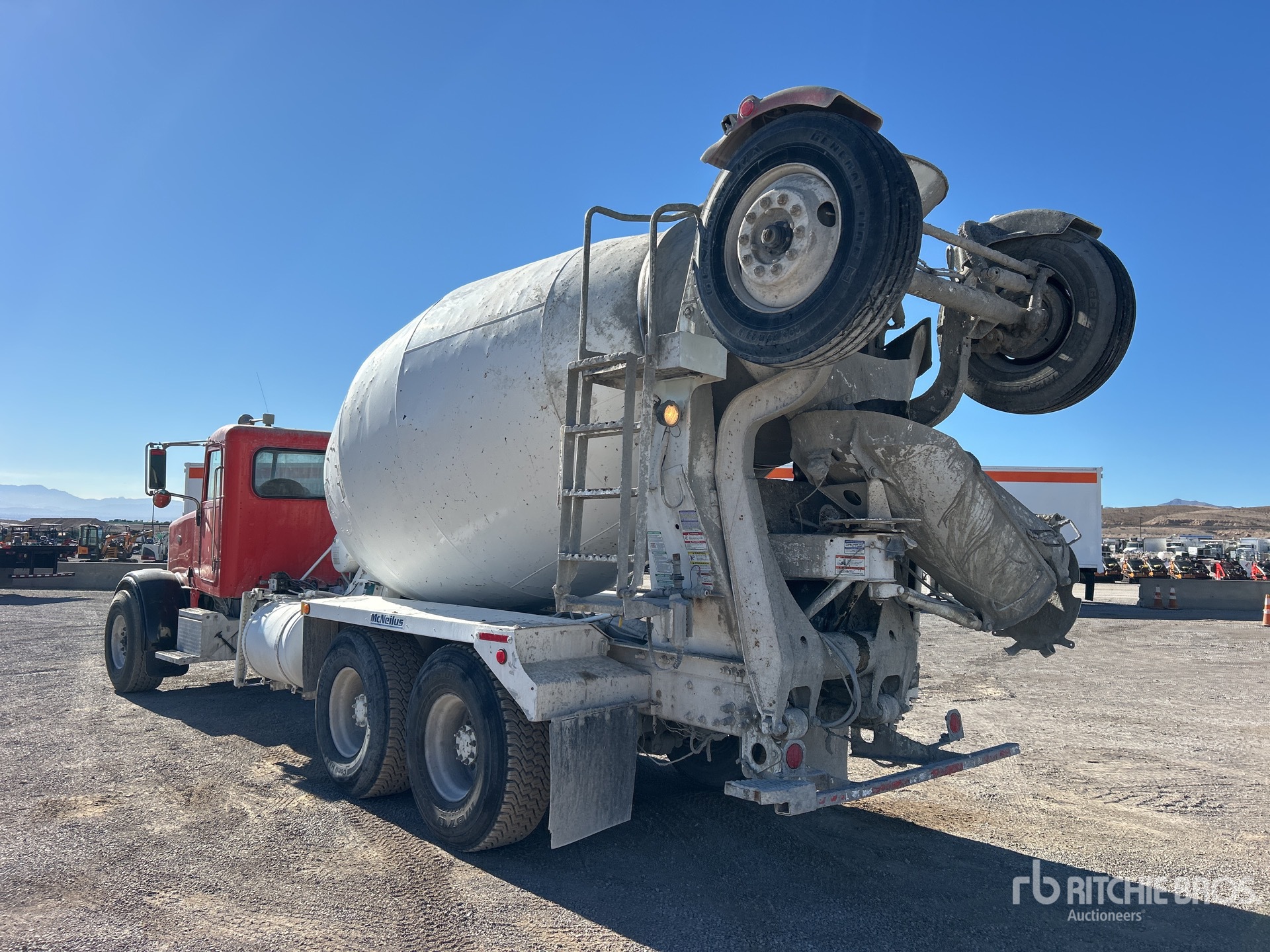 General Appearance with Imagen: esquina trasera izquierda