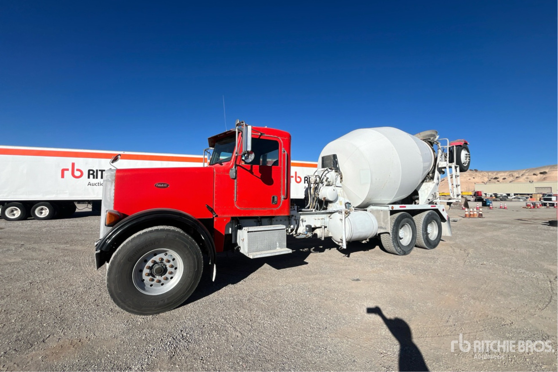 Aspect général with Image, coin avant gauche