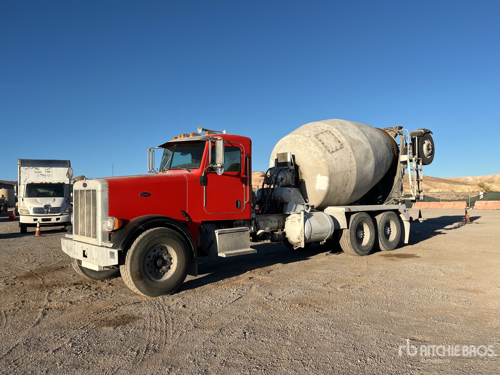 General Appearance with Featured Photo