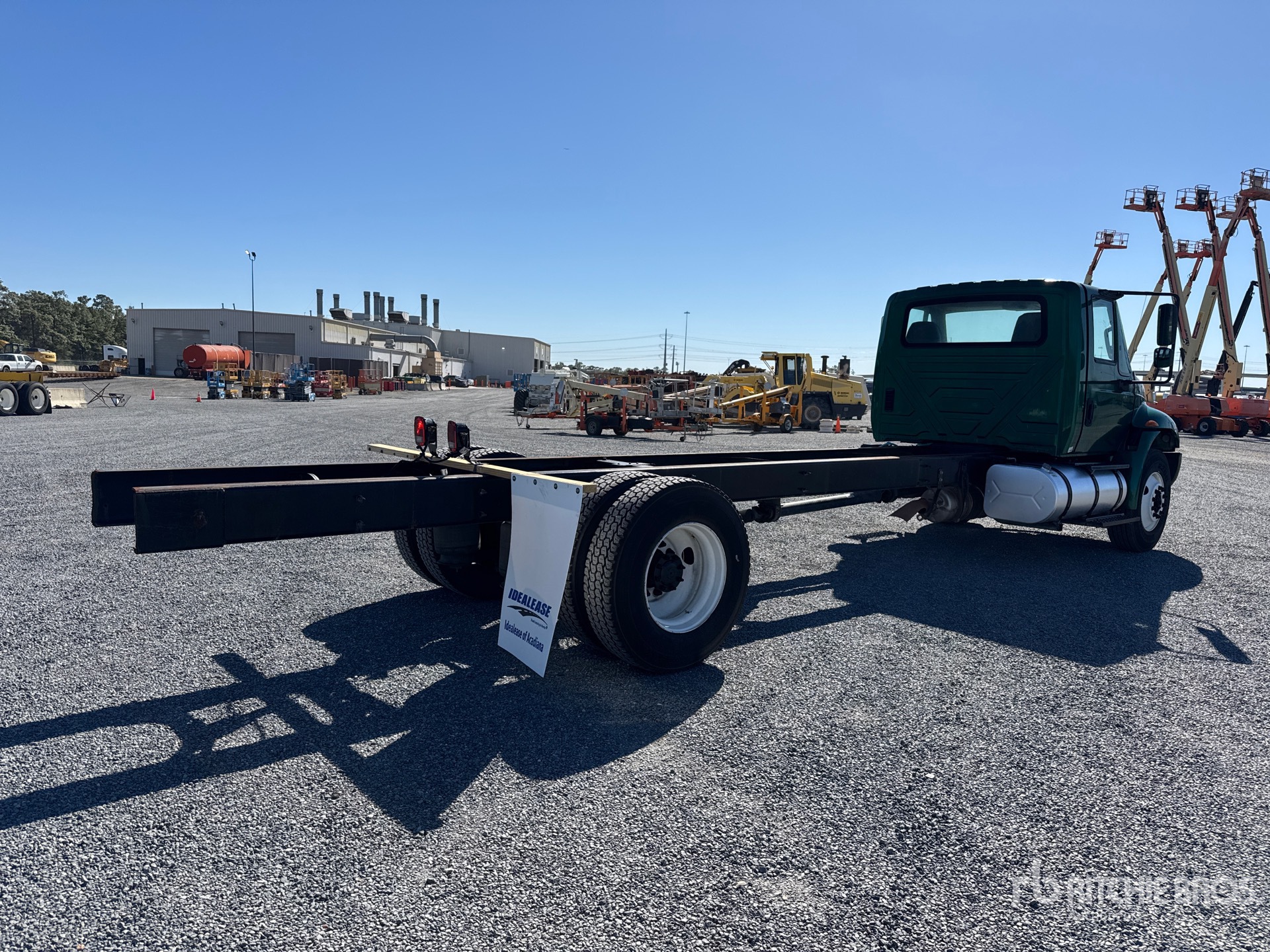 Aspect général with Image, coin arrière droit