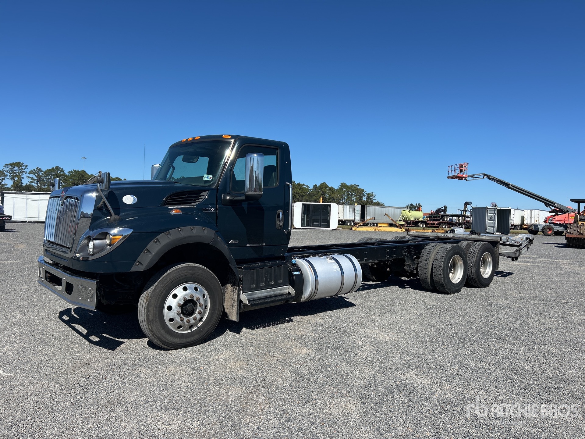 Aspect général with Image, coin avant gauche