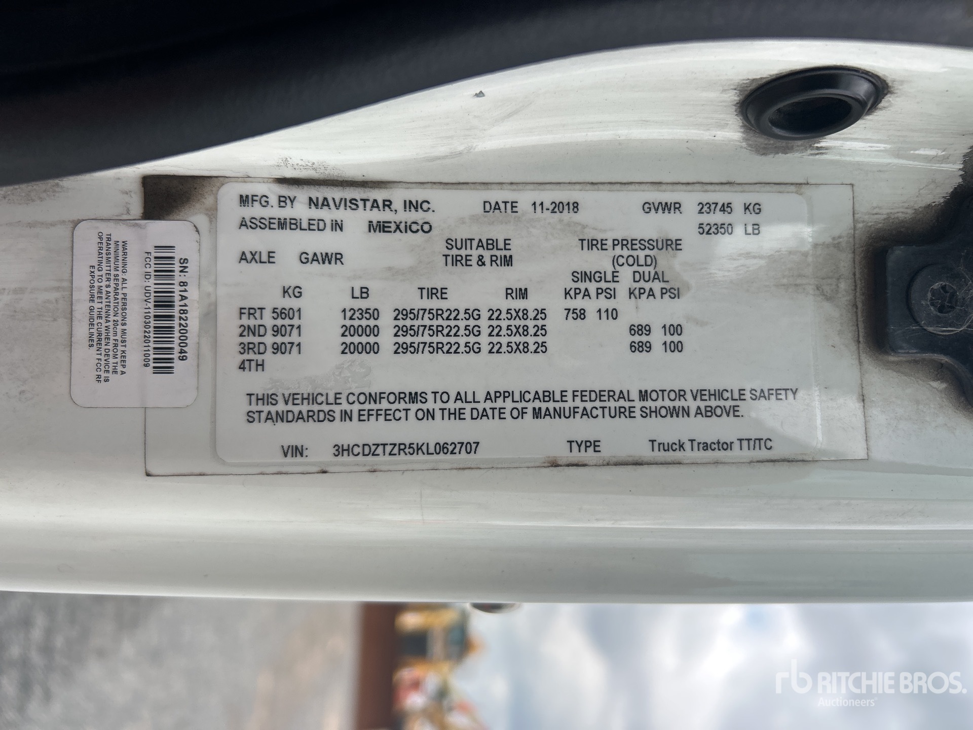 General Appearance with Seriennummer / FIN