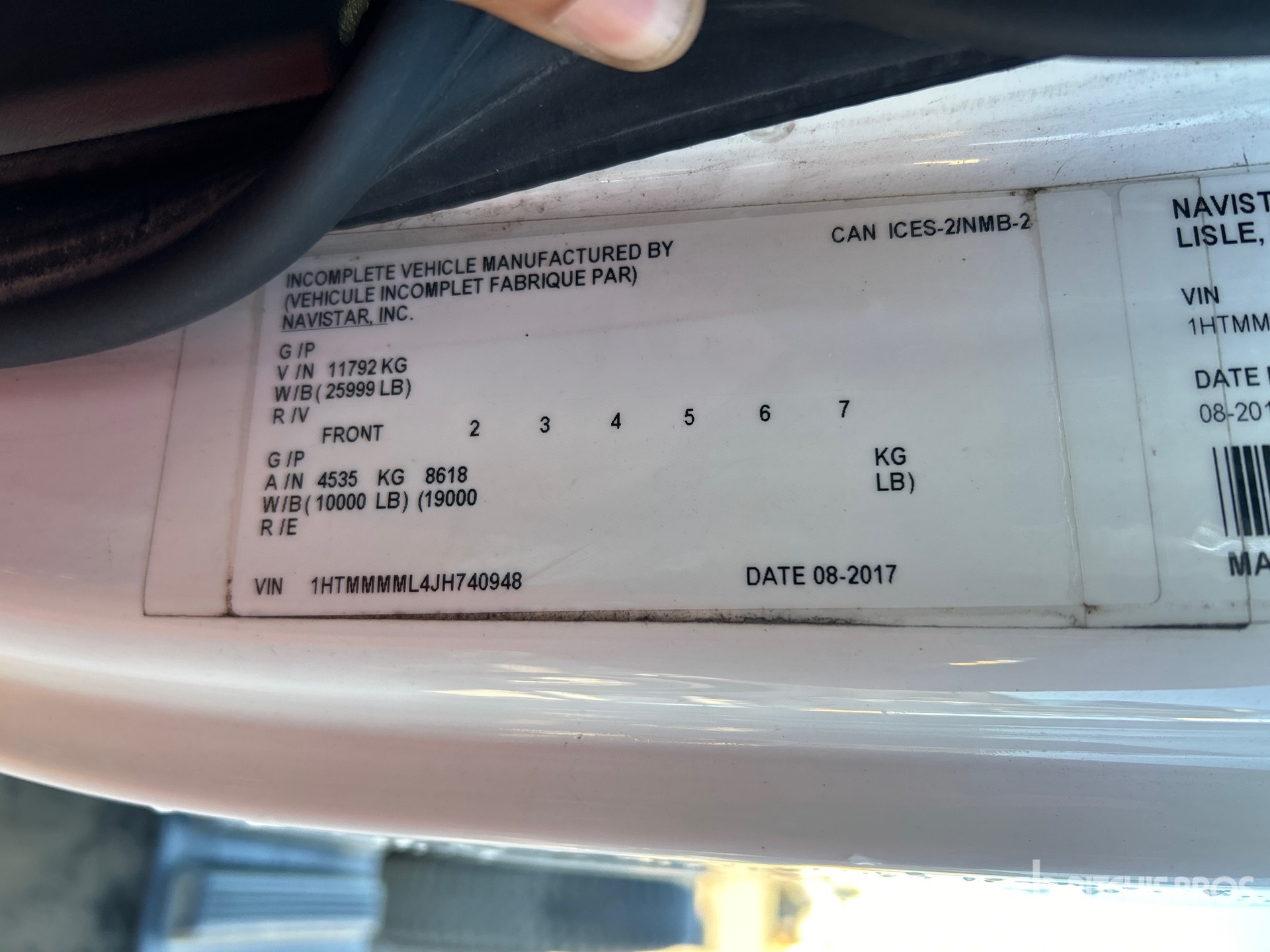 General Appearance with Serial Number / VIN