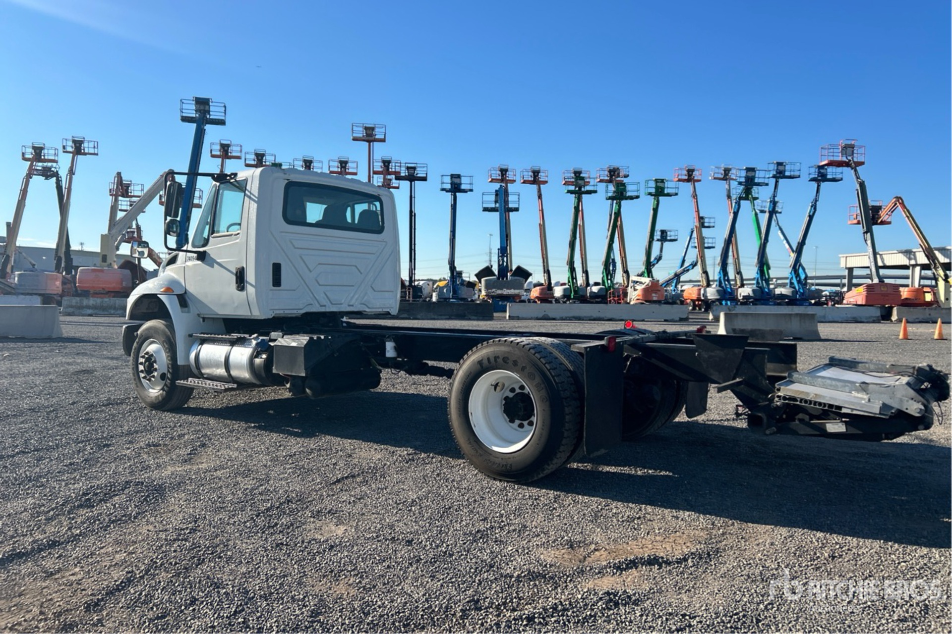 General Appearance with Bild, Ecke hinten links