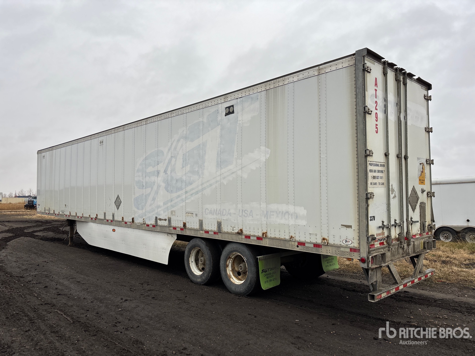 Aspect général with Image, coin arrière gauche