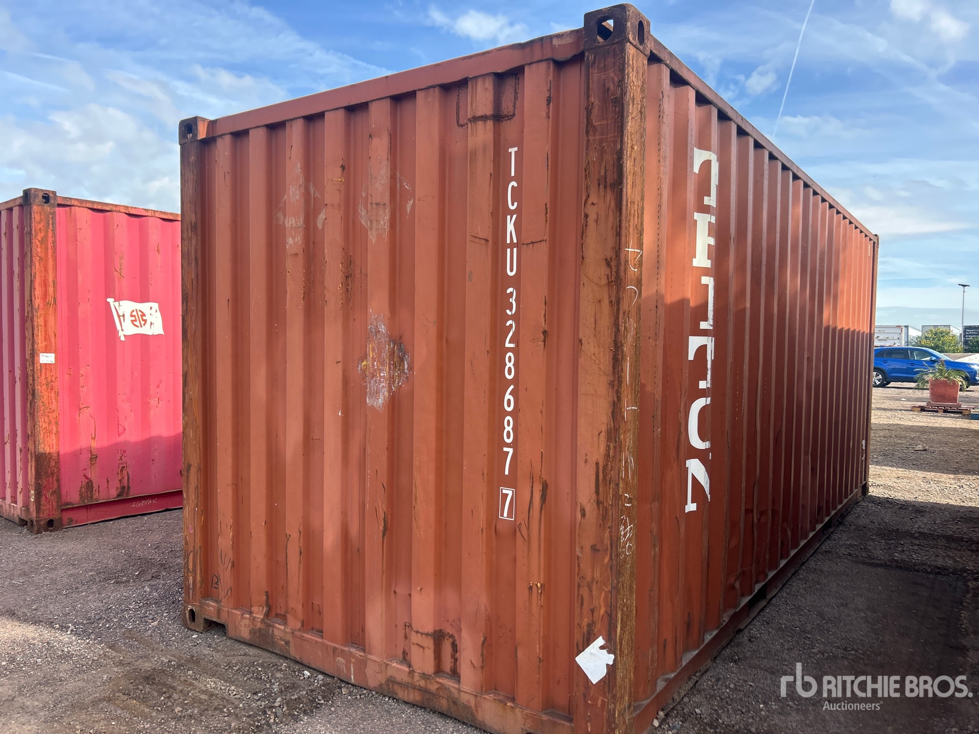 General Appearance with Picture, Right Rear Corner