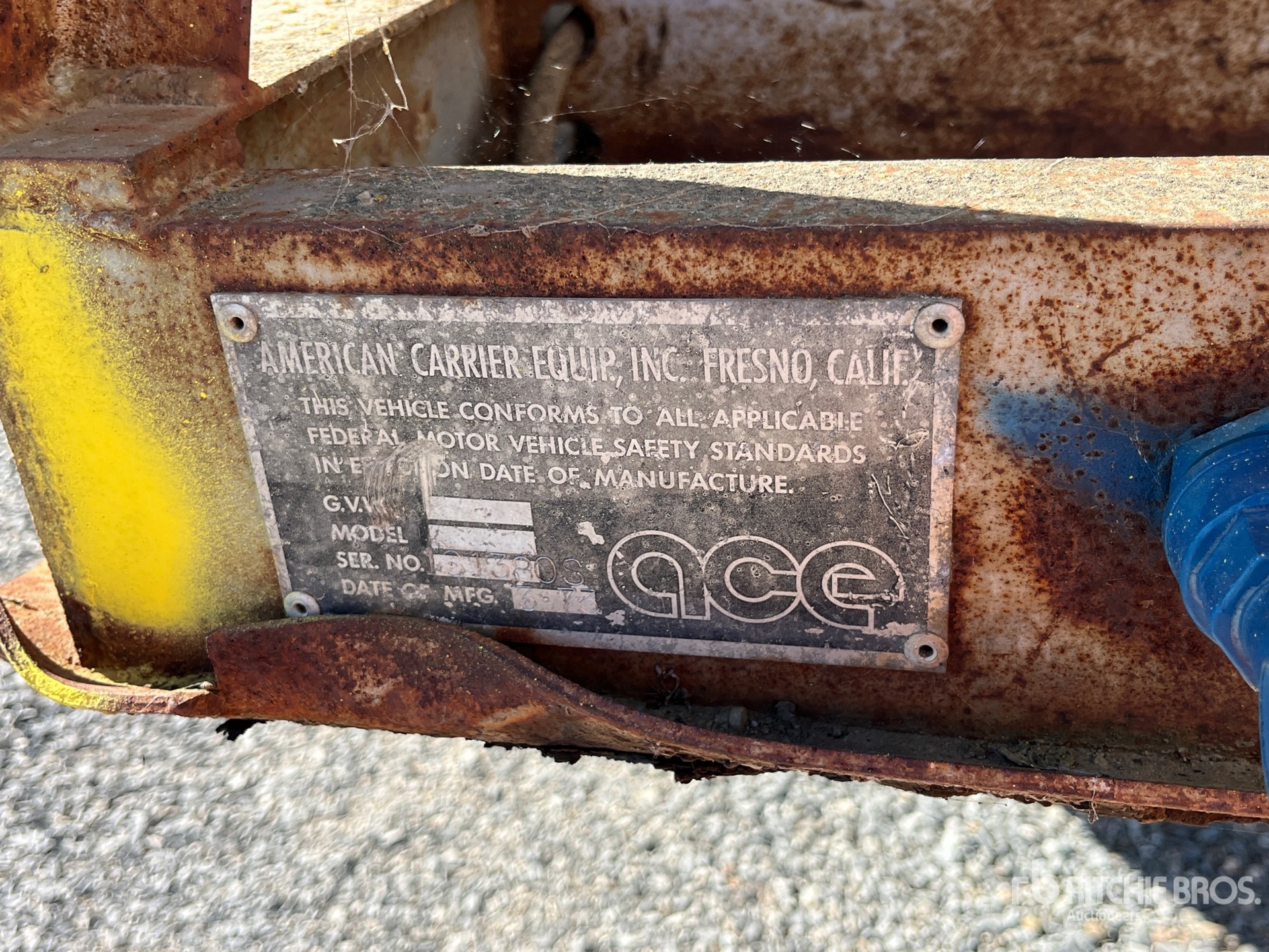 General Appearance with Seriennummer / FIN