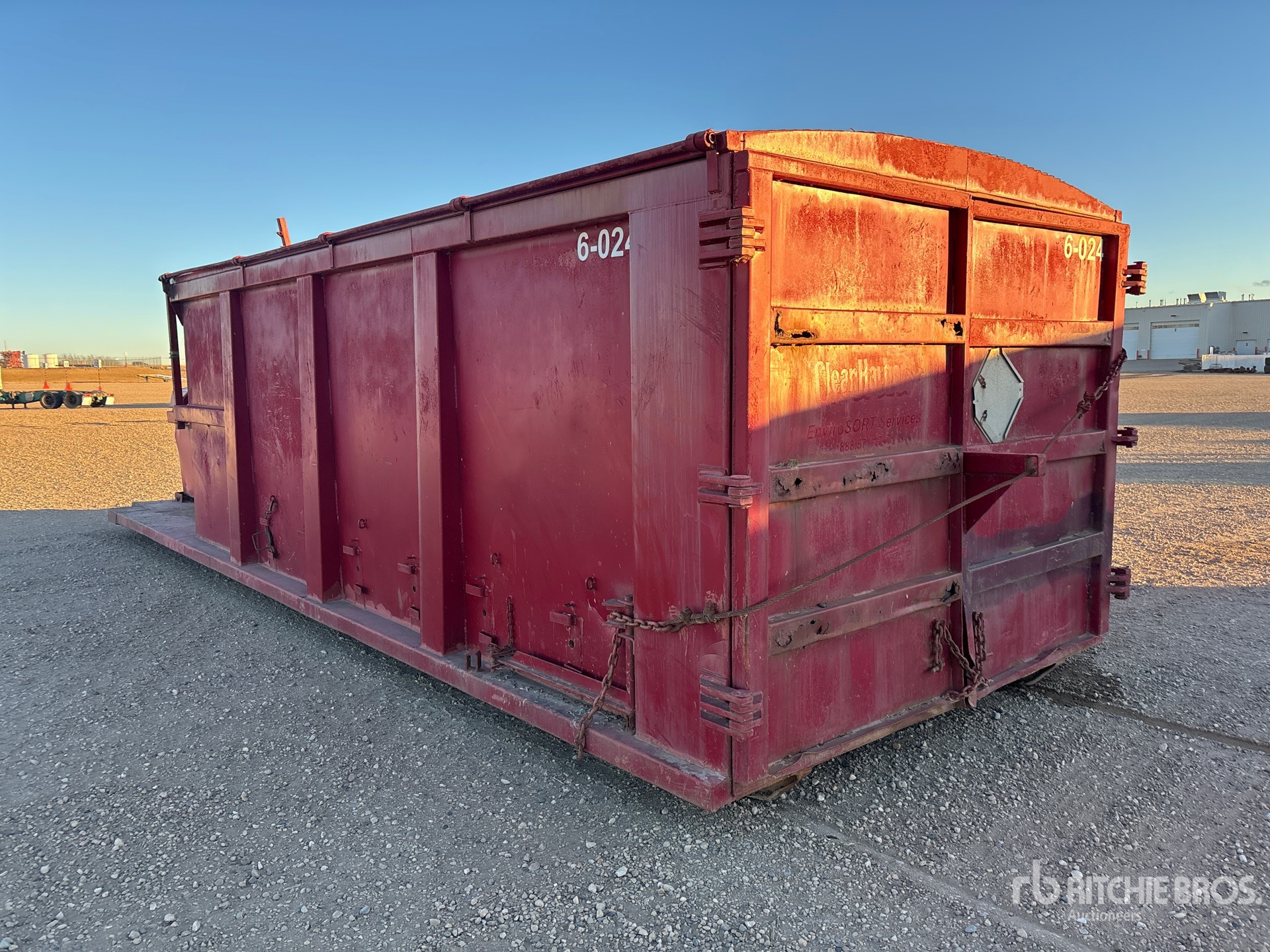 General Appearance with Foto, angolo posteriore sinistro