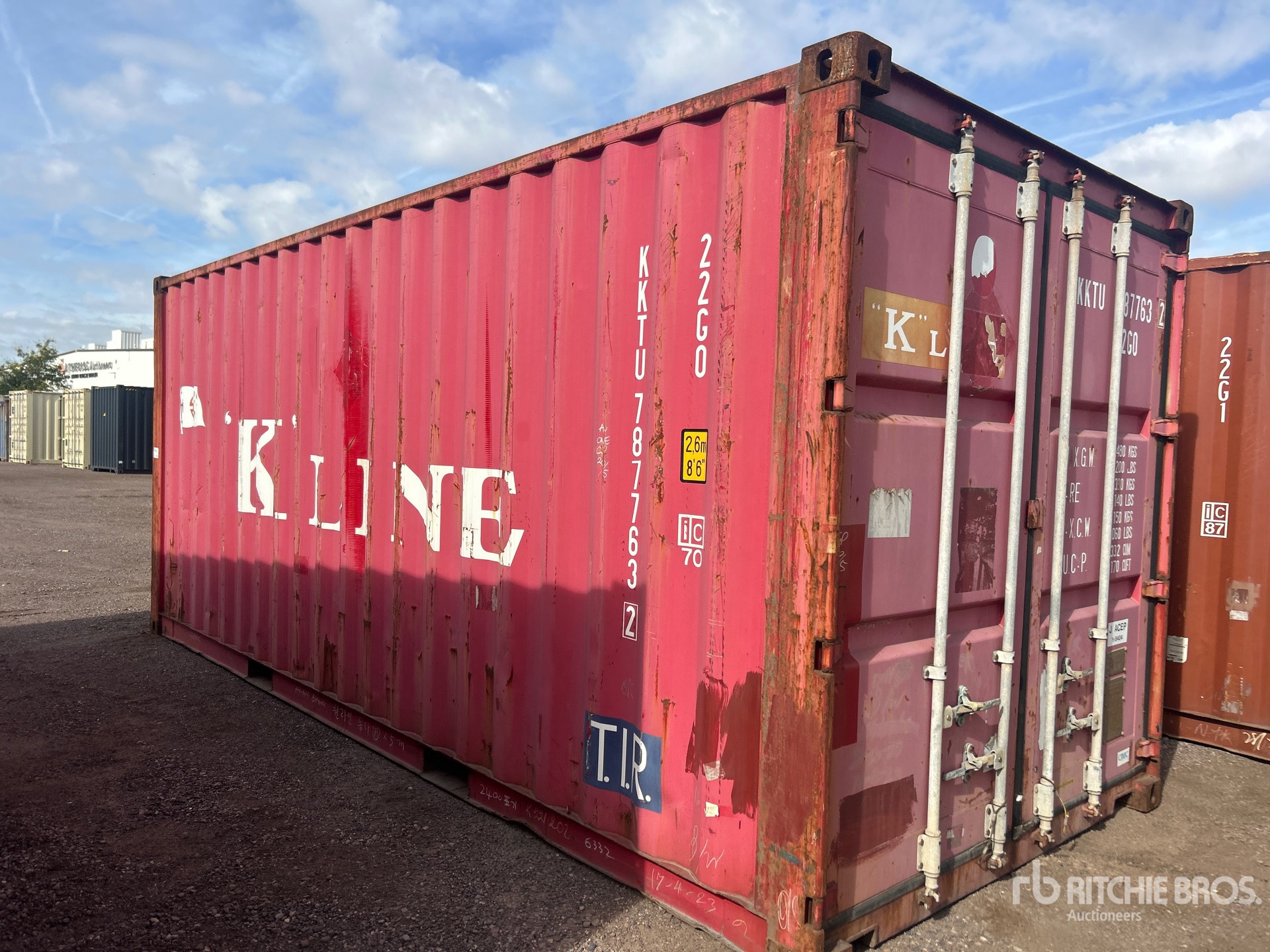 General Appearance with Picture, Right Front Corner