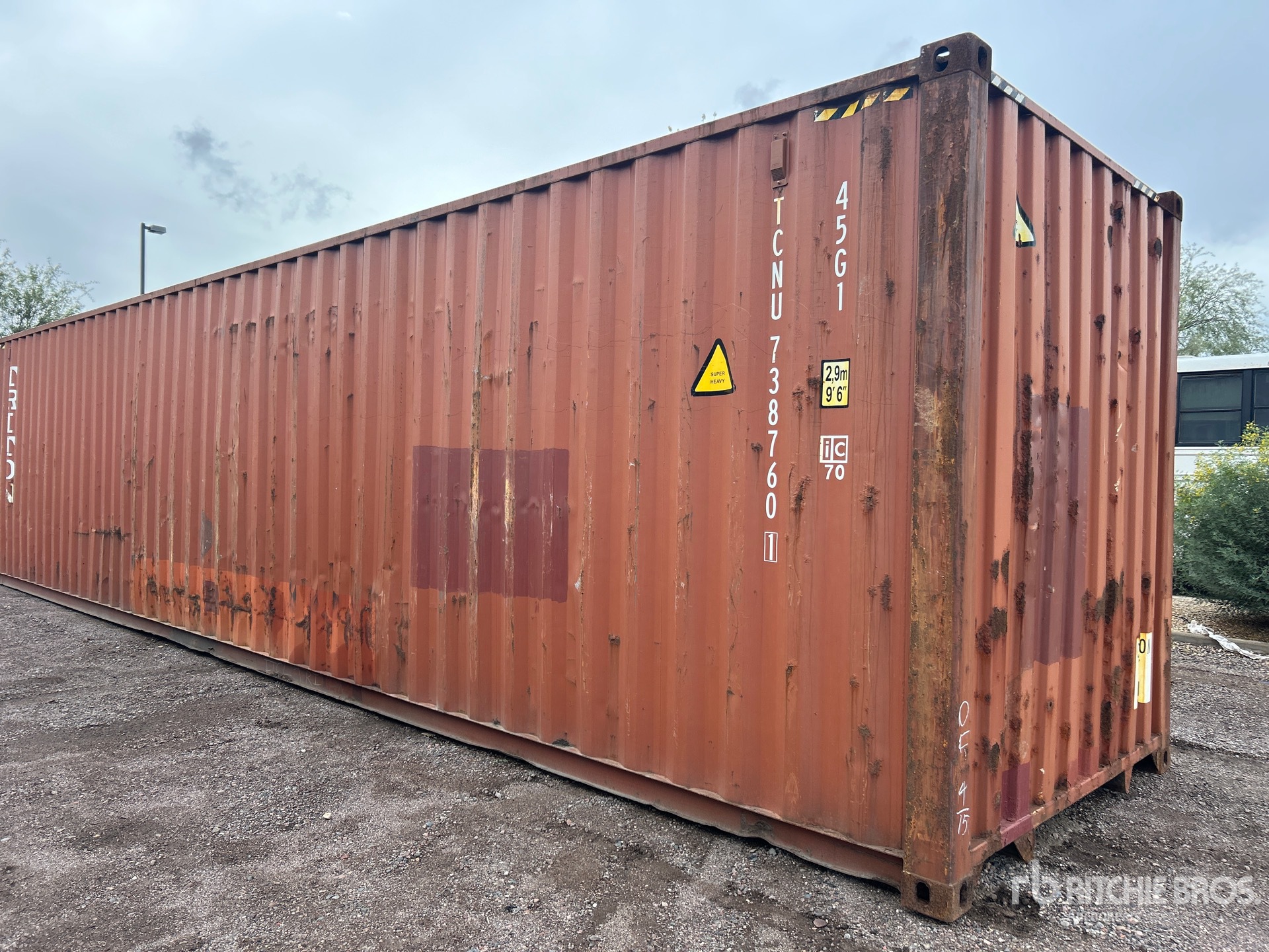 General Appearance with Picture, Left Rear Corner