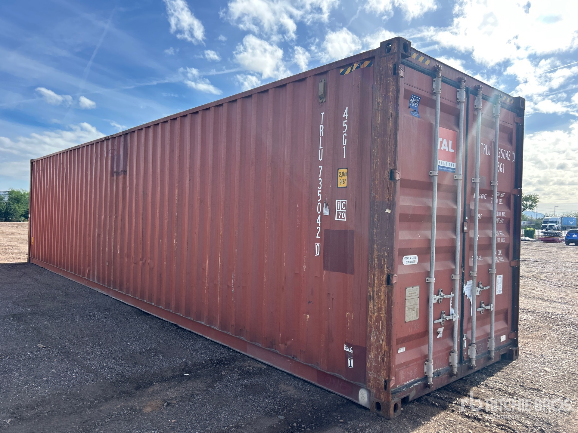 General Appearance with Picture, Right Front Corner