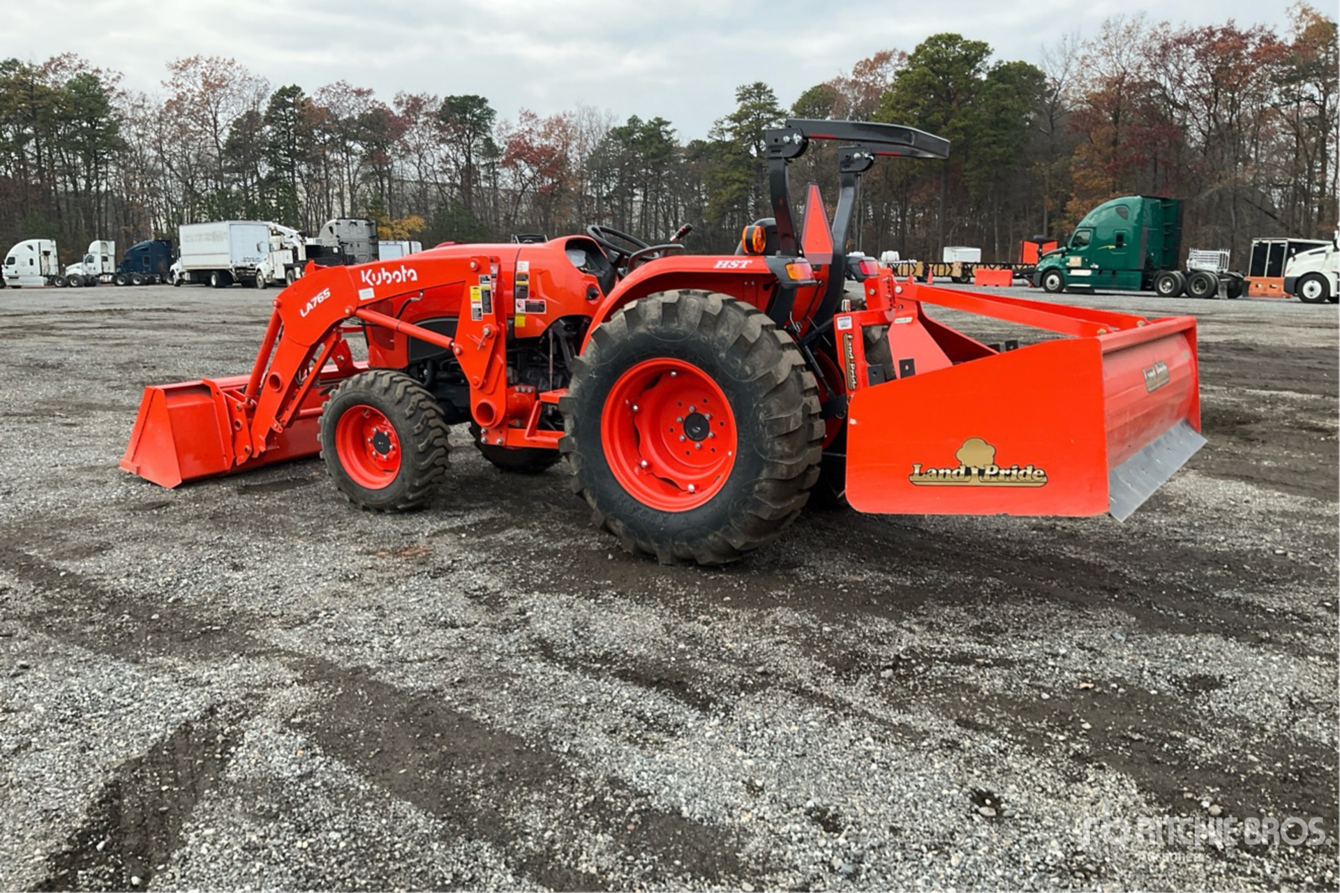 General Appearance with Picture, Left Rear Corner