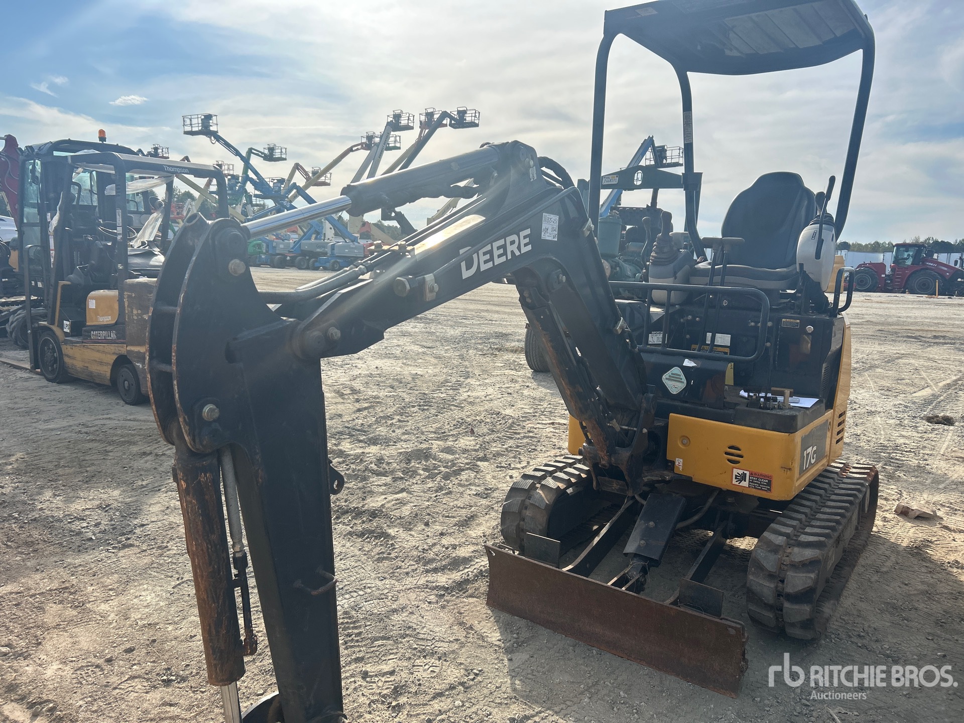 General Appearance with Featured Photo