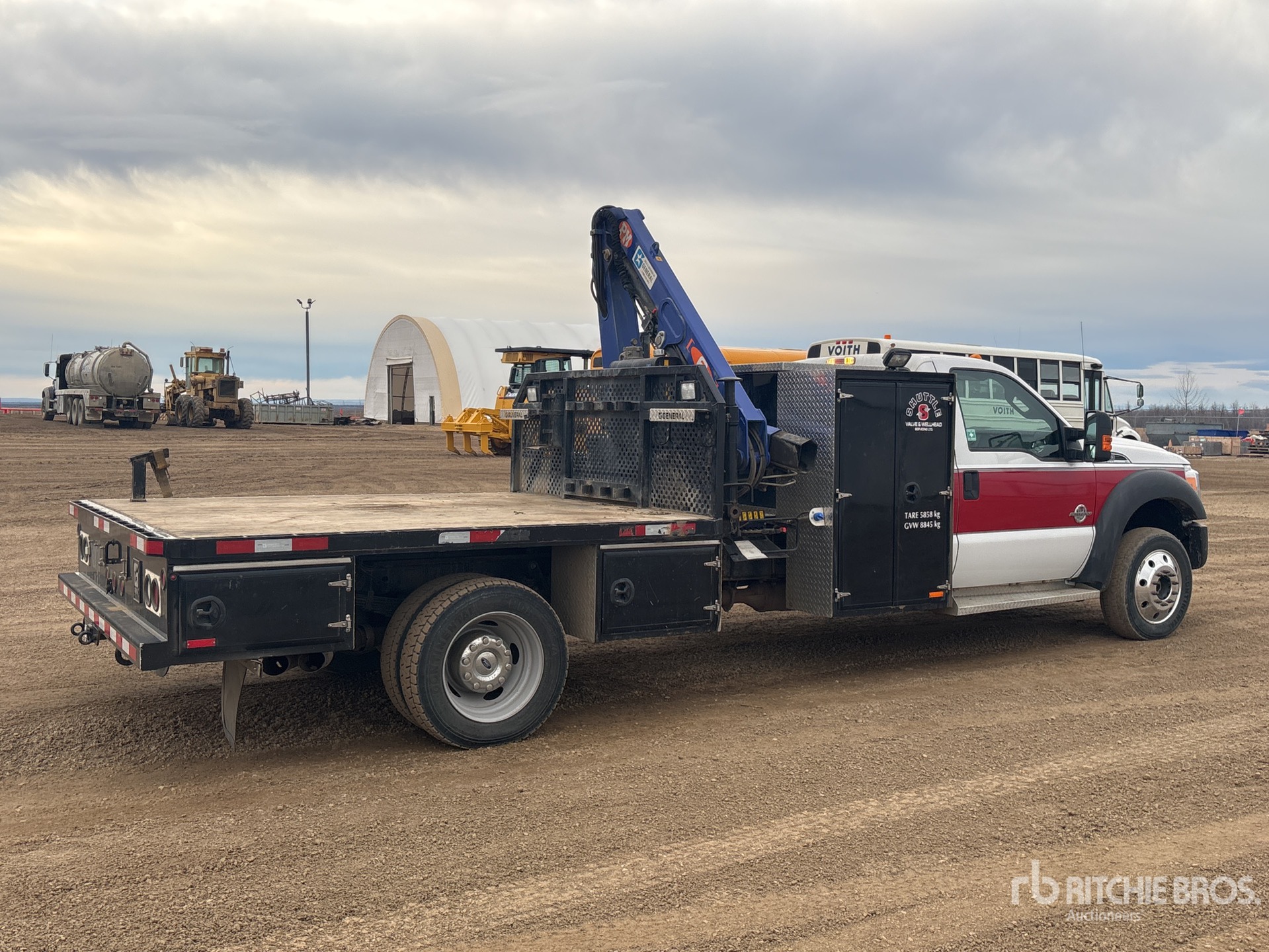 General Appearance with Zdjęcie, prawy dolny róg