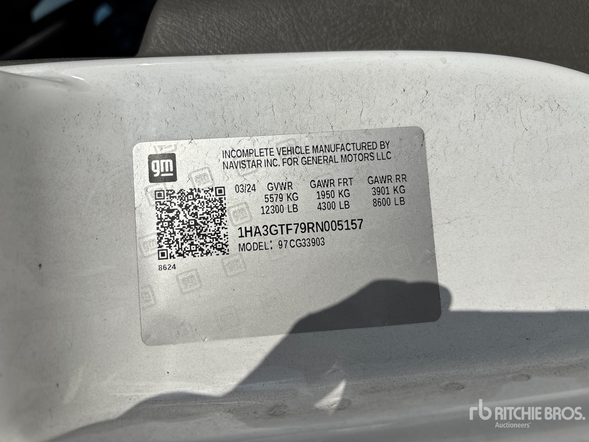 General Appearance with Seriennummer / FIN