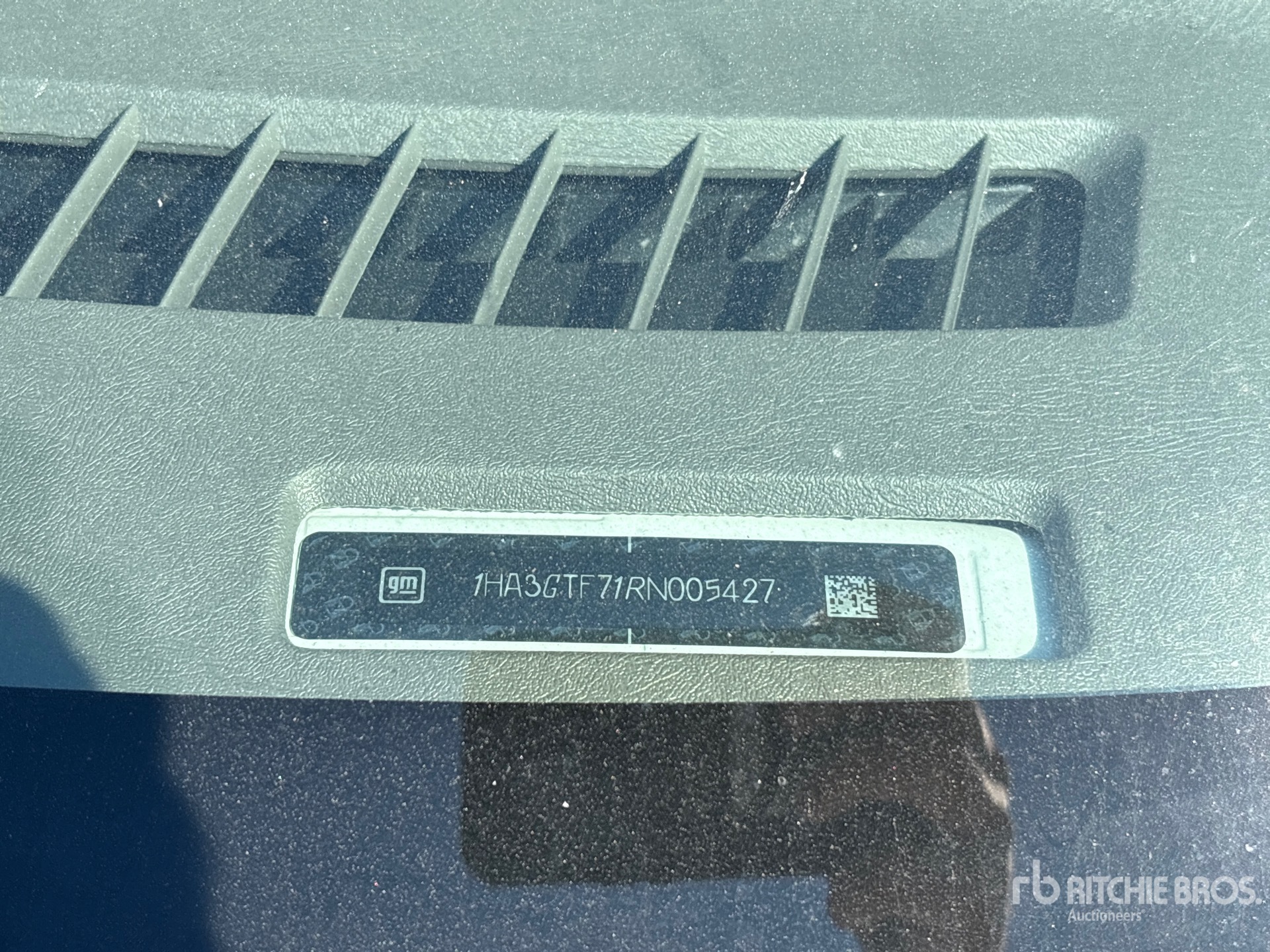 General Appearance with Second Serial Number/VIN Photo