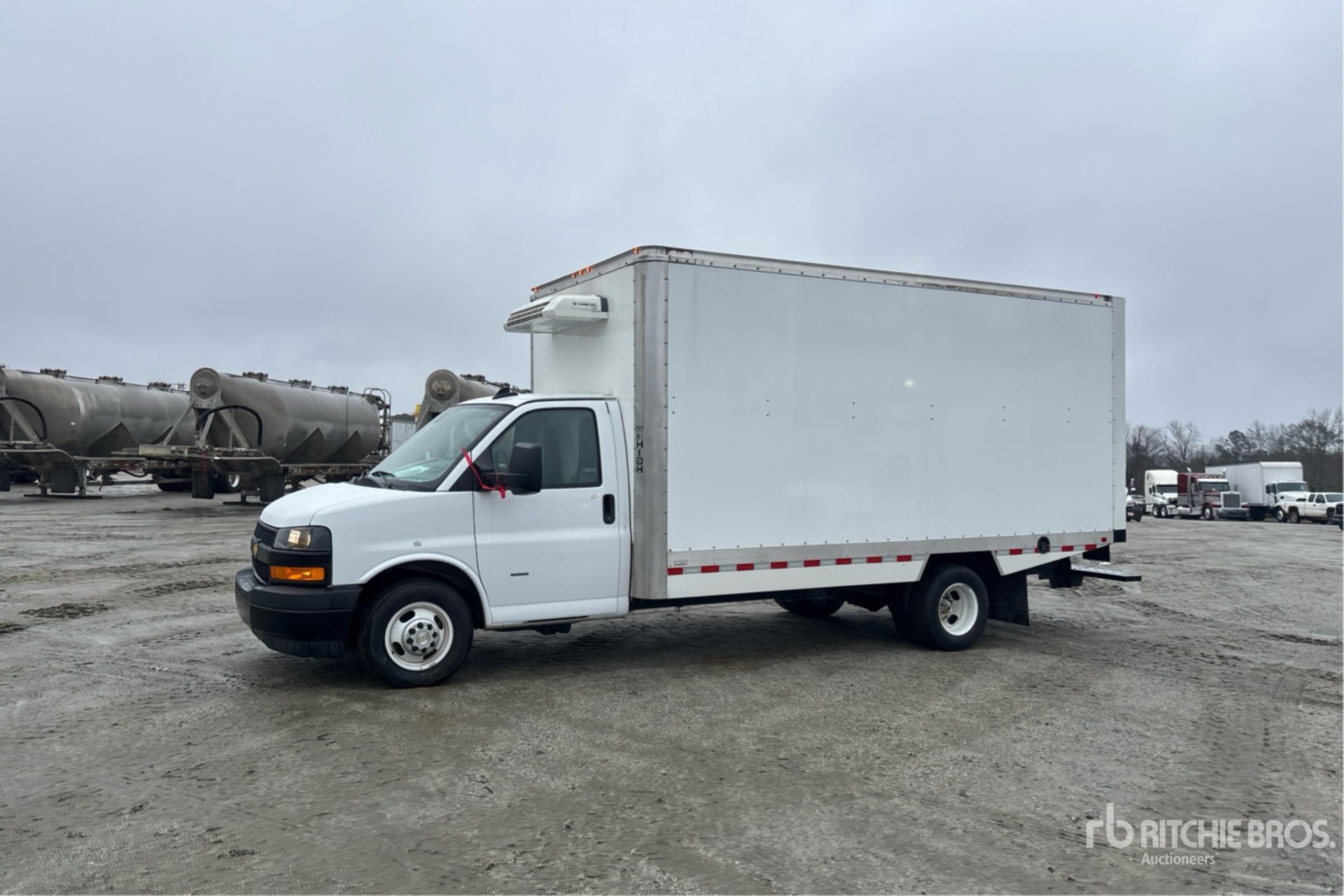 General Appearance with Picture, Left Front Corner