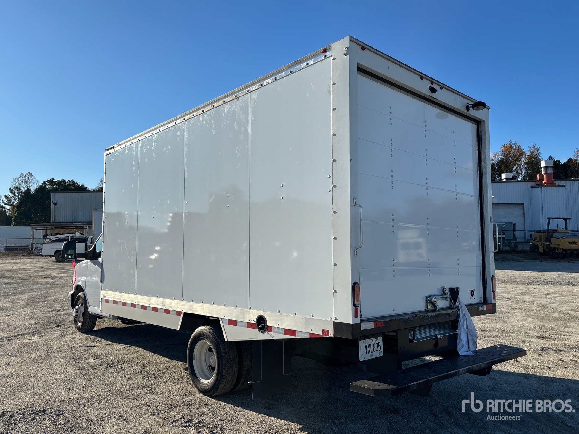 General Appearance with Imagen: esquina trasera izquierda