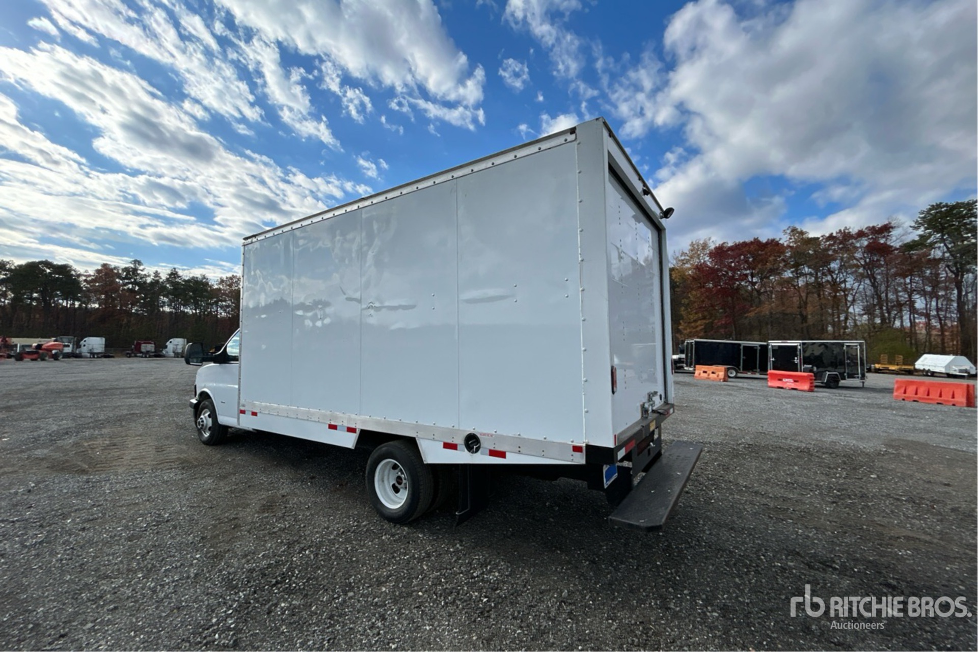 General Appearance with Picture, Left Rear Corner