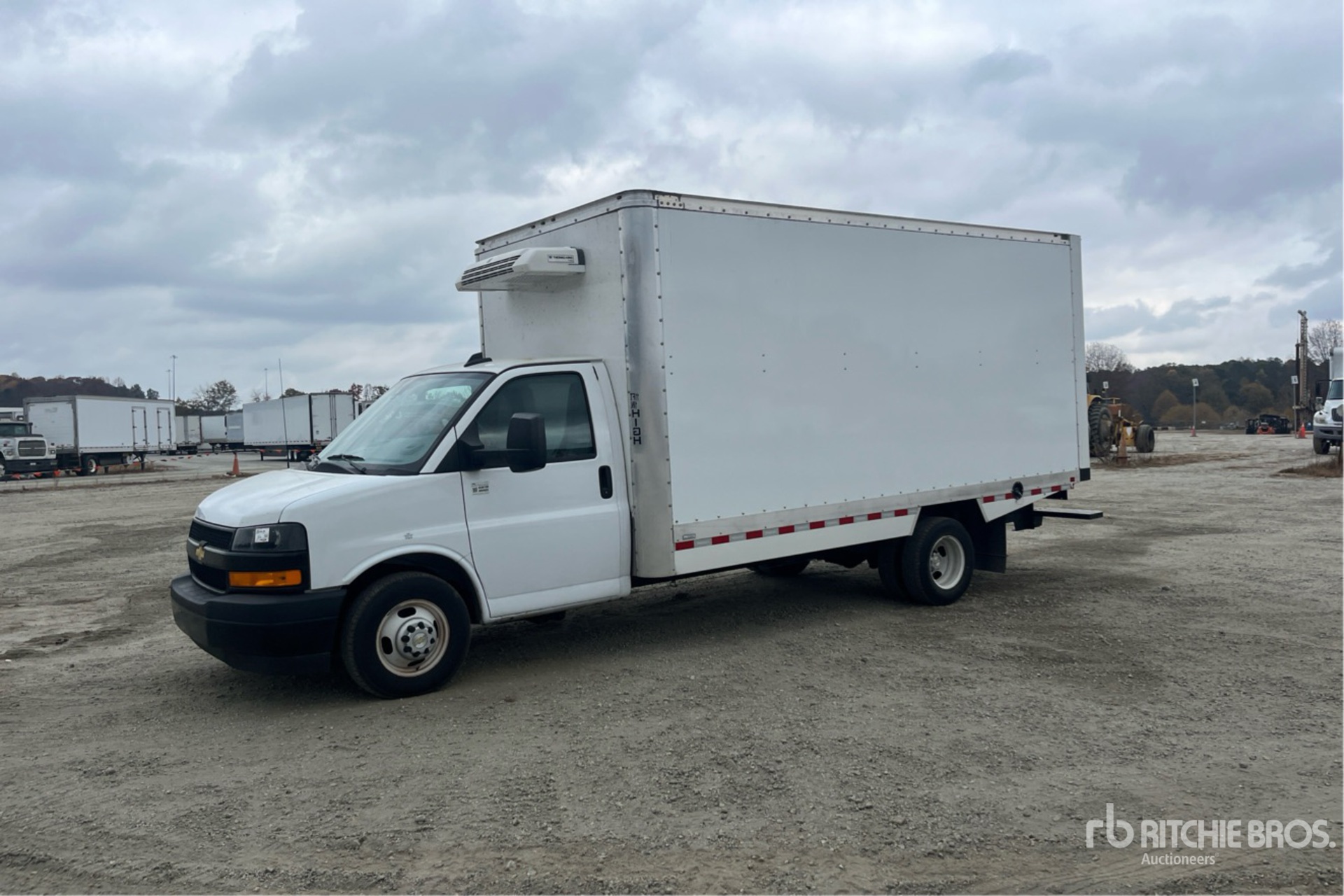 General Appearance with Picture, Left Front Corner