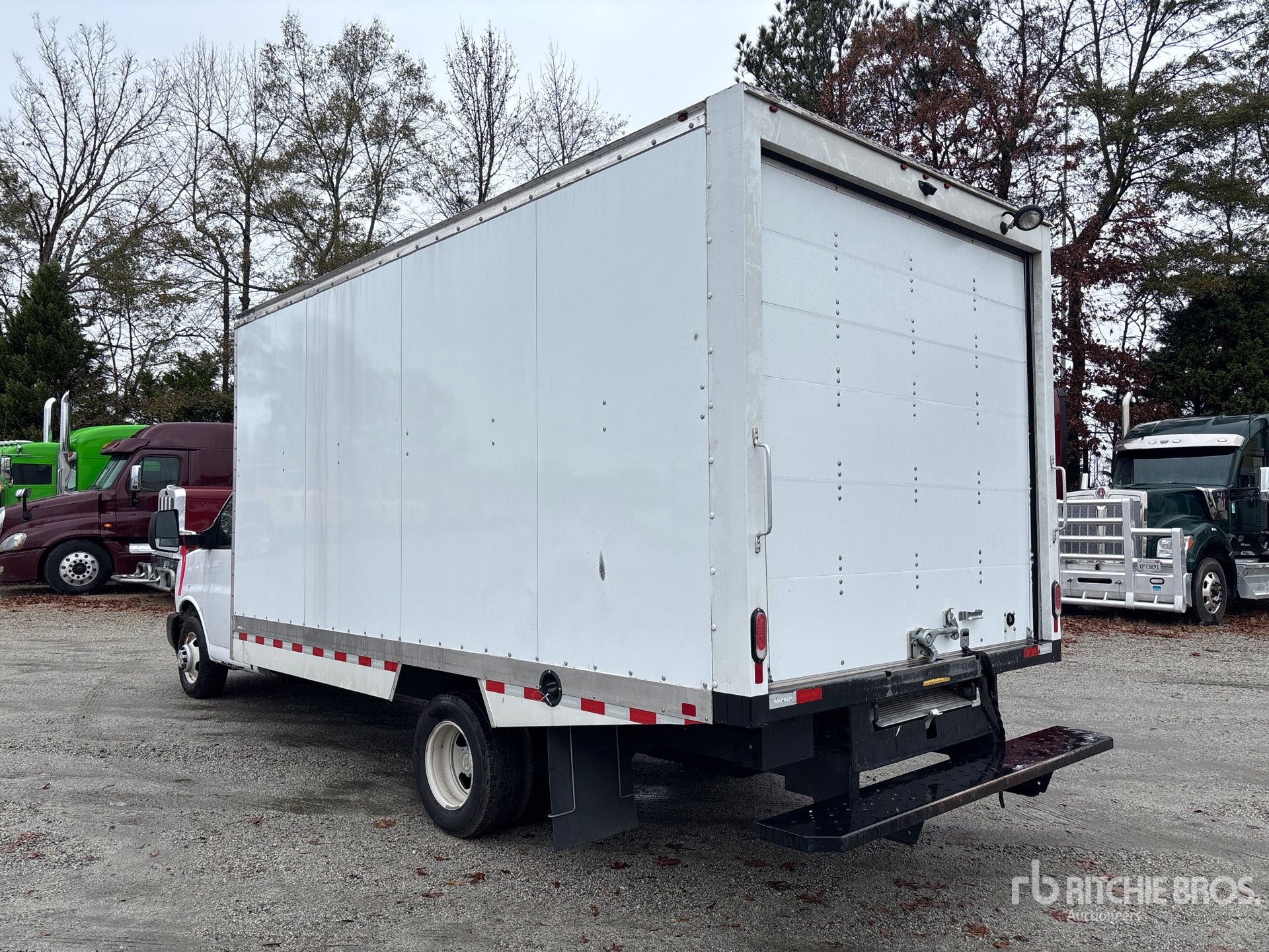 General Appearance with Picture, Left Rear Corner