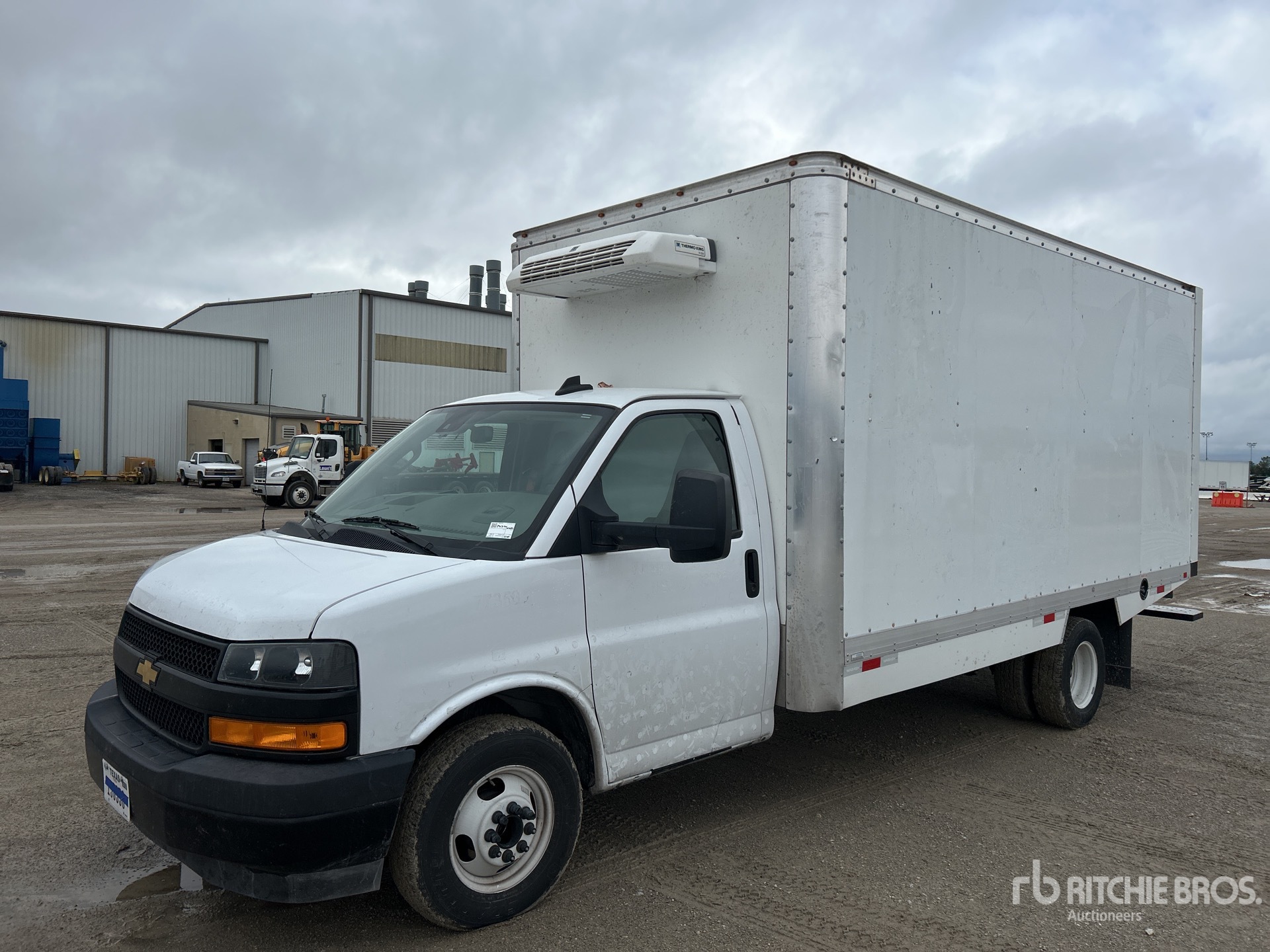 General Appearance with Picture, Left Front Corner