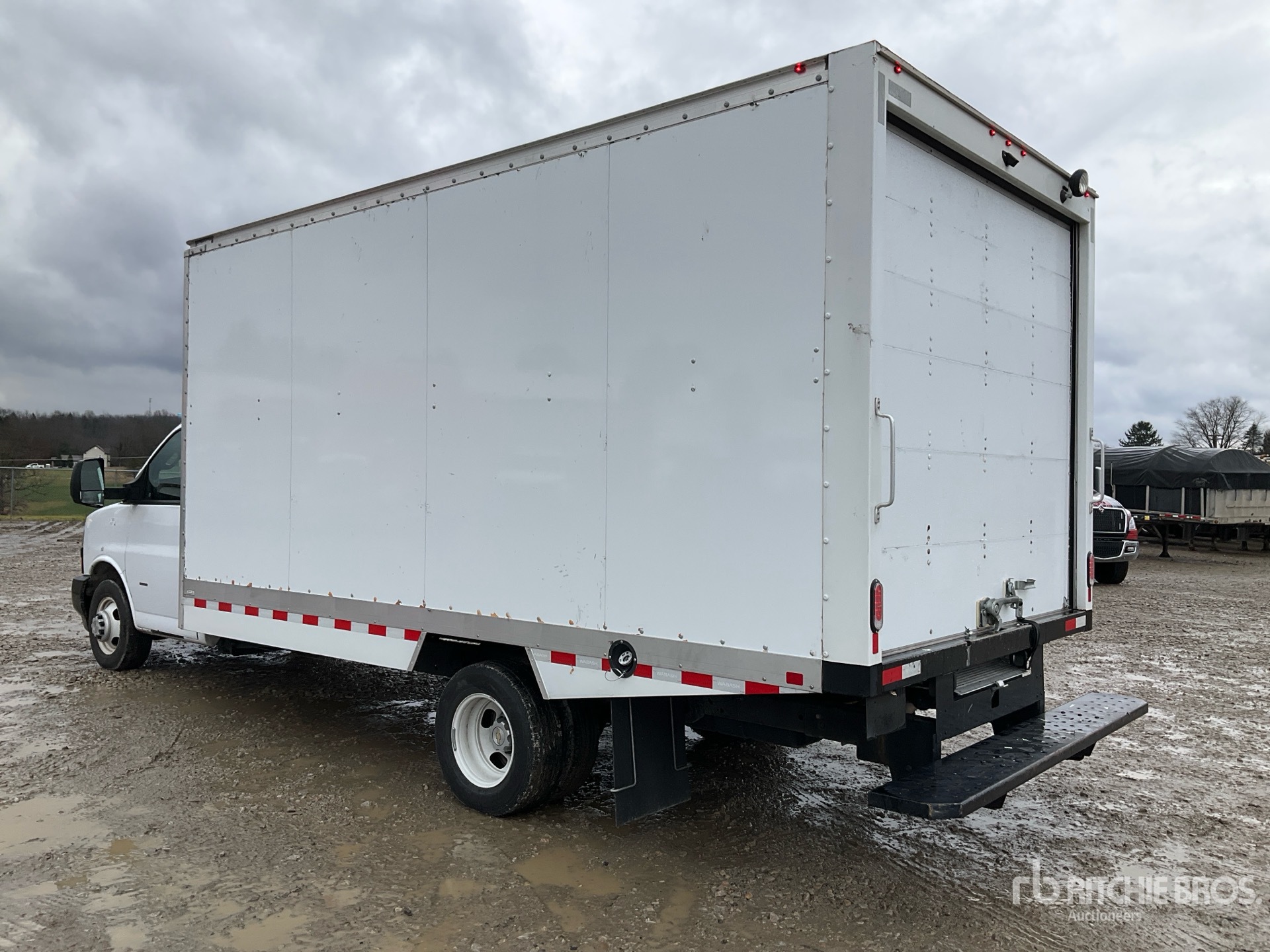 General Appearance with Picture, Left Rear Corner