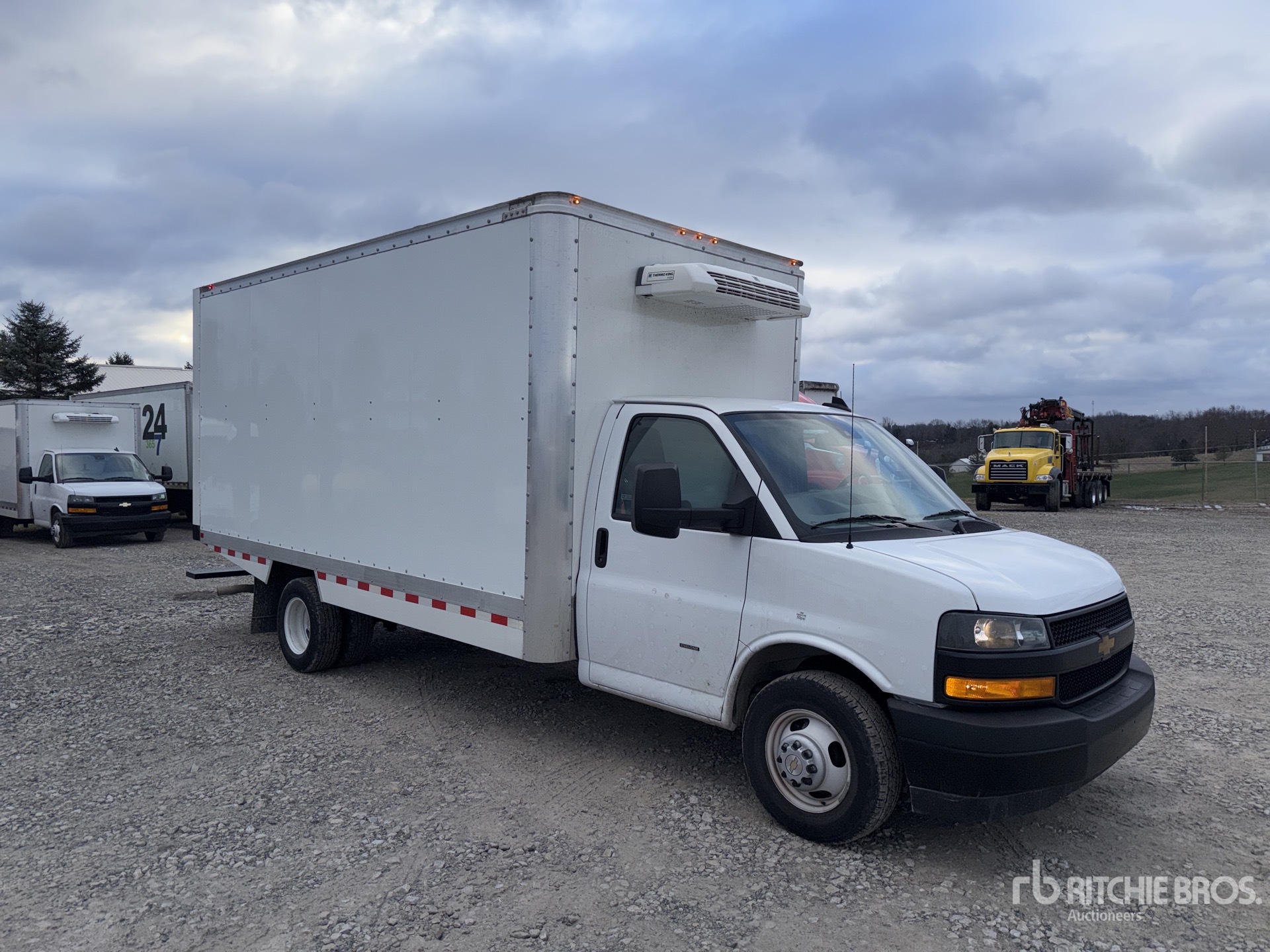 General Appearance with Picture, Right Front Corner