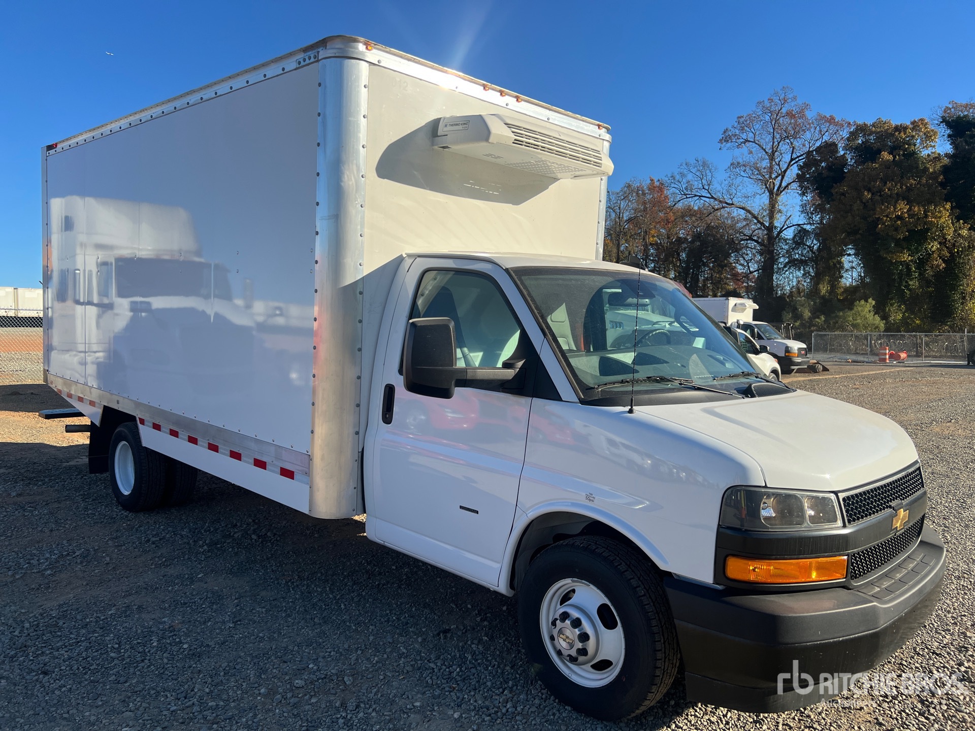 General Appearance with Imagen: esquina delantera derecha