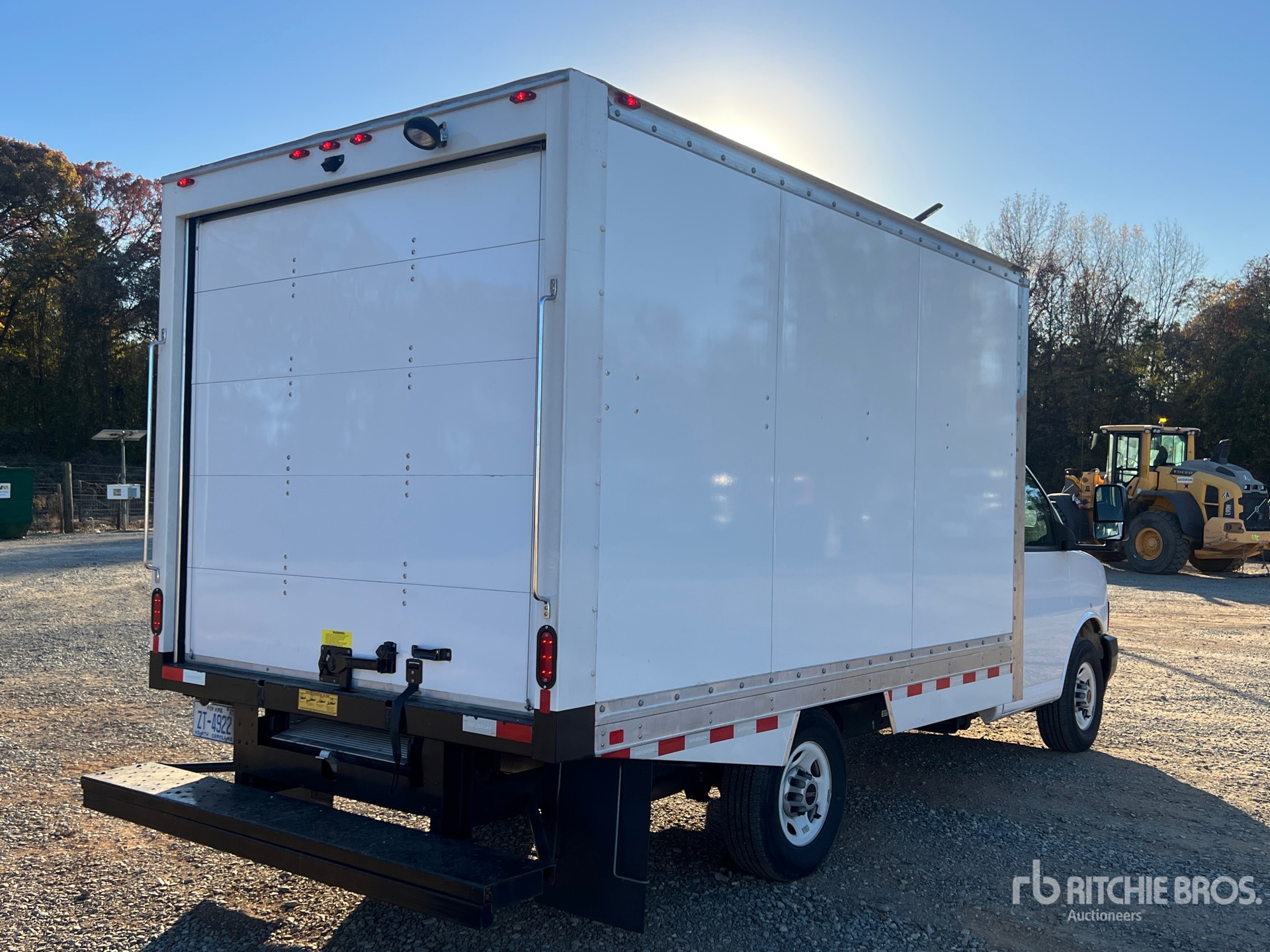 General Appearance with Imagen: esquina trasera derecha