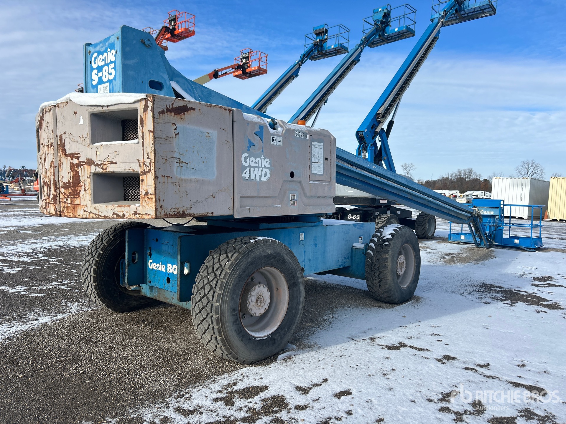 General Appearance with Picture, Right Rear Corner