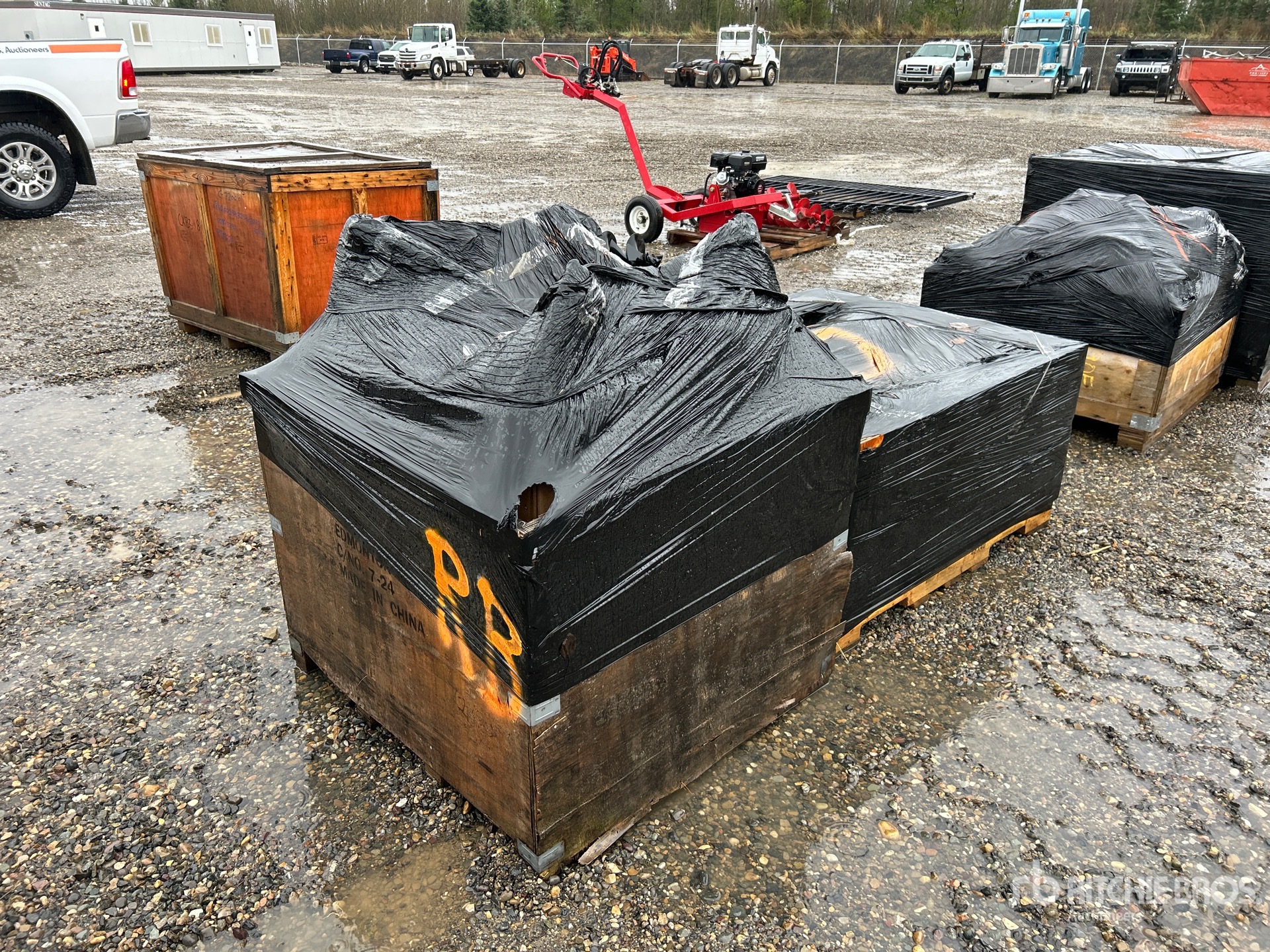 General Appearance with Picture, Right Rear Corner