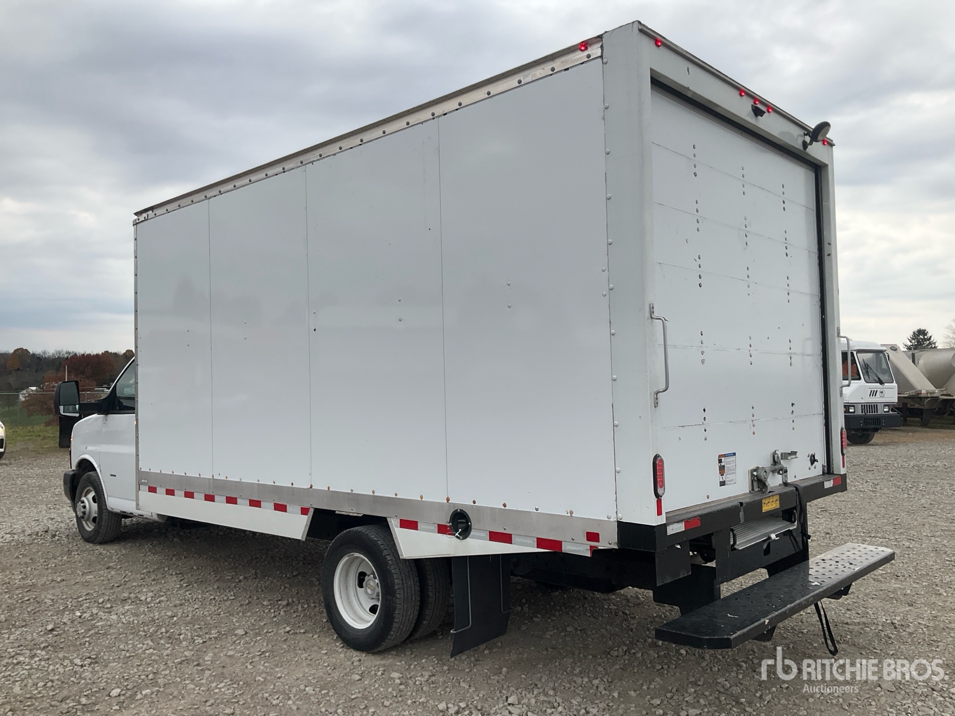 General Appearance with Picture, Left Rear Corner