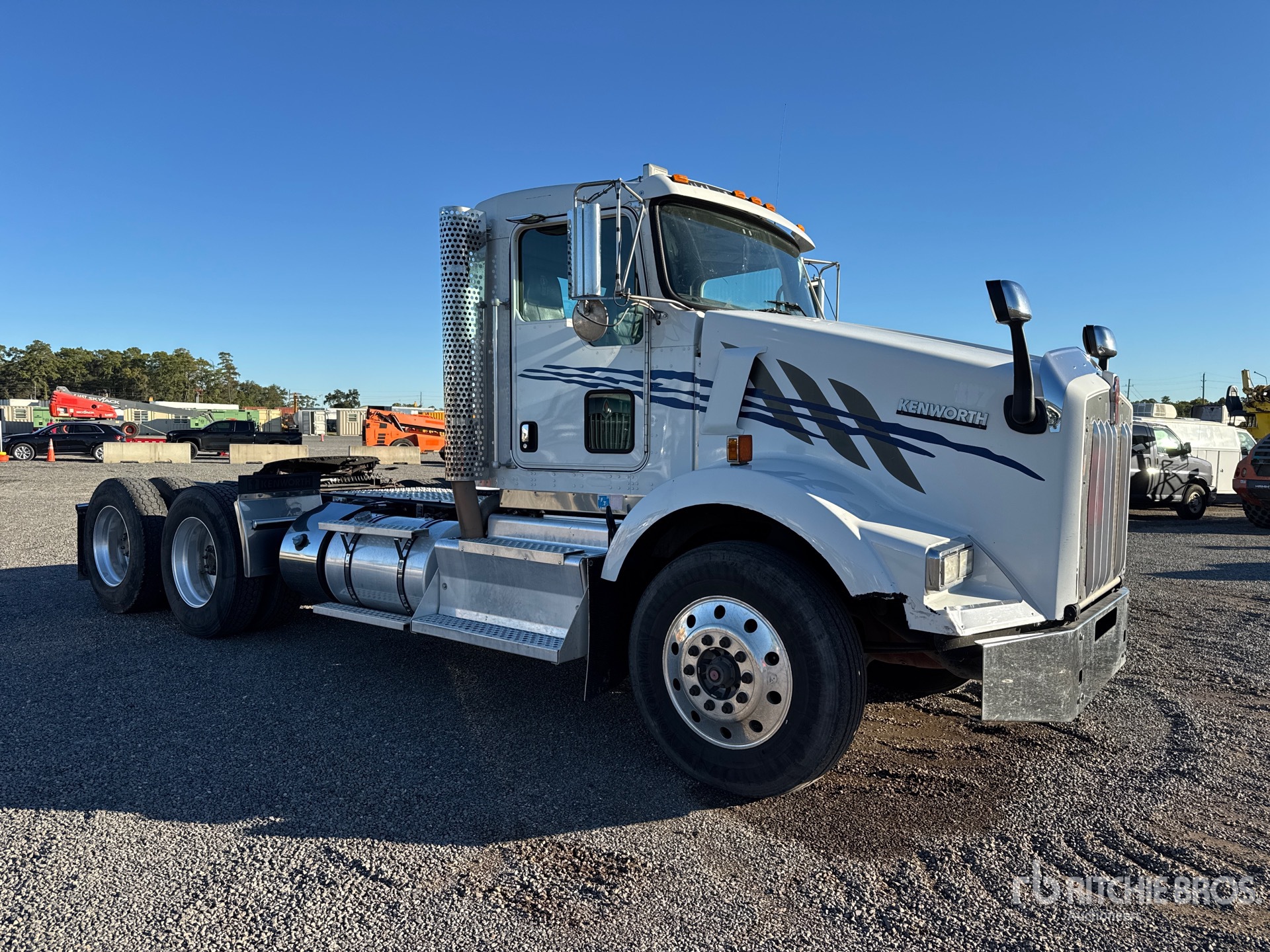 General Appearance with Image, coin avant droit