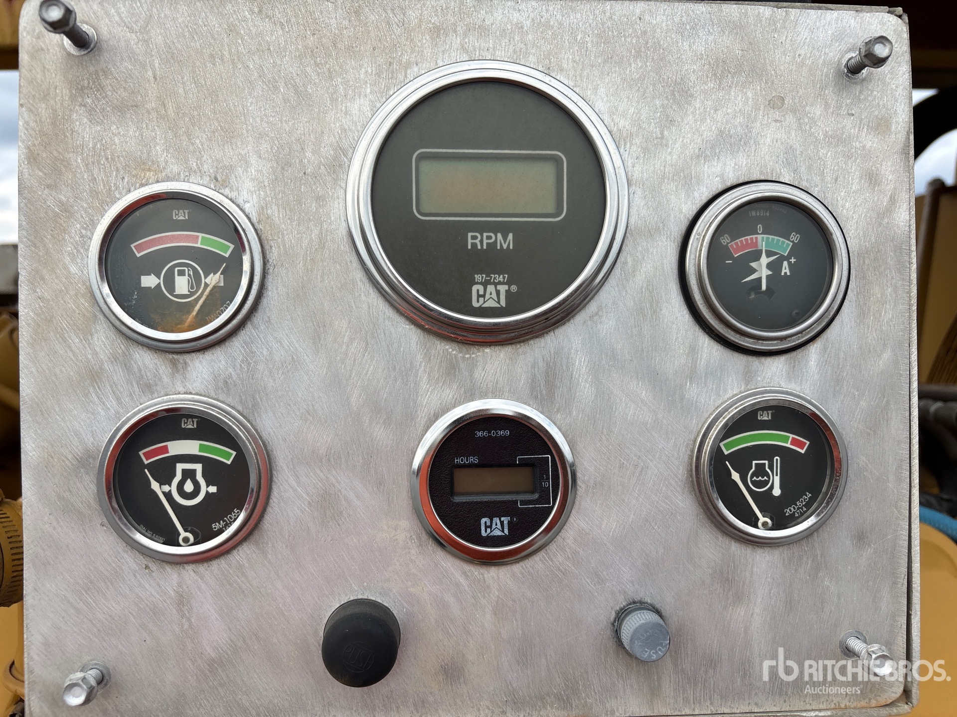 General Appearance with Hour Meter / Odometer